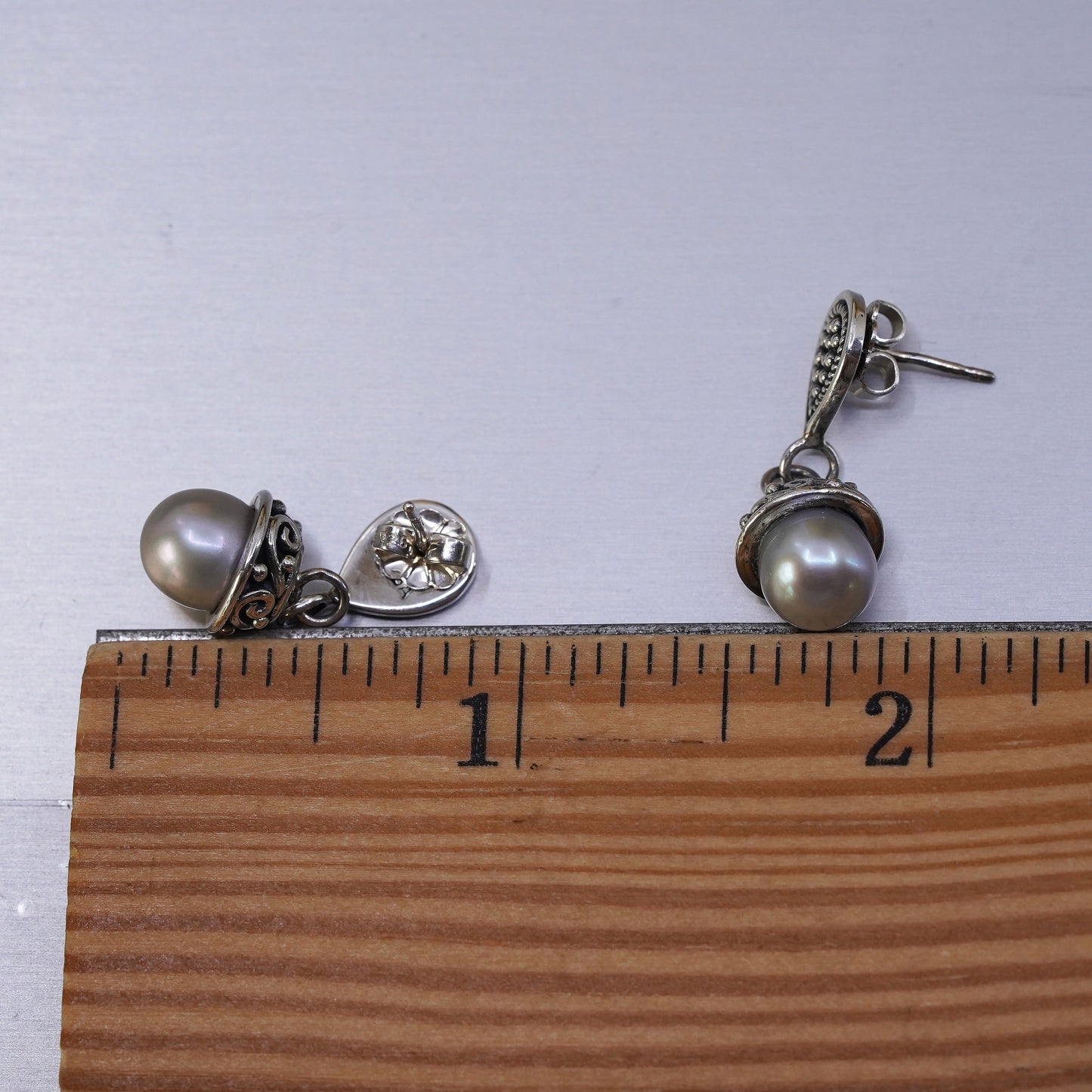 Vintage handmade sterling 925 silver Bali earrings with gray pearl