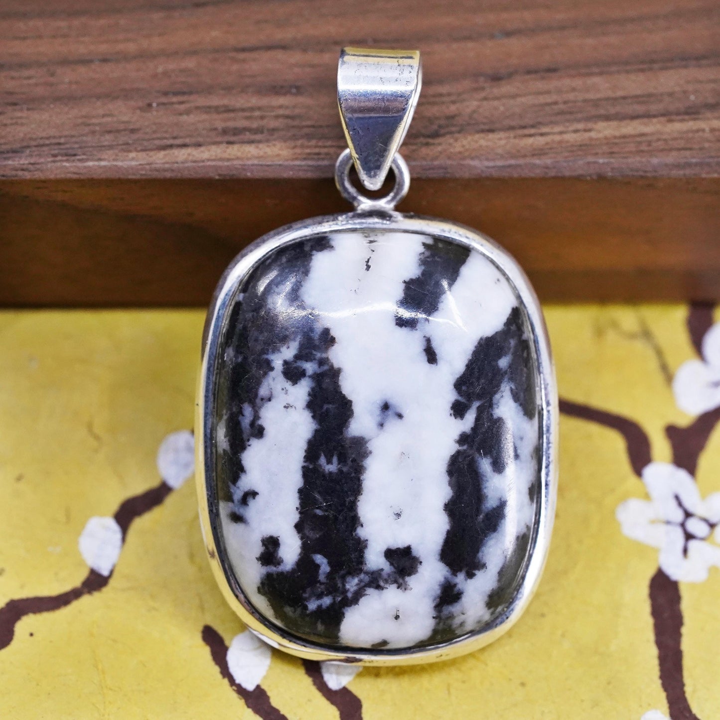 Vintage Sterling 925 silver handmade pendant with zebra marble