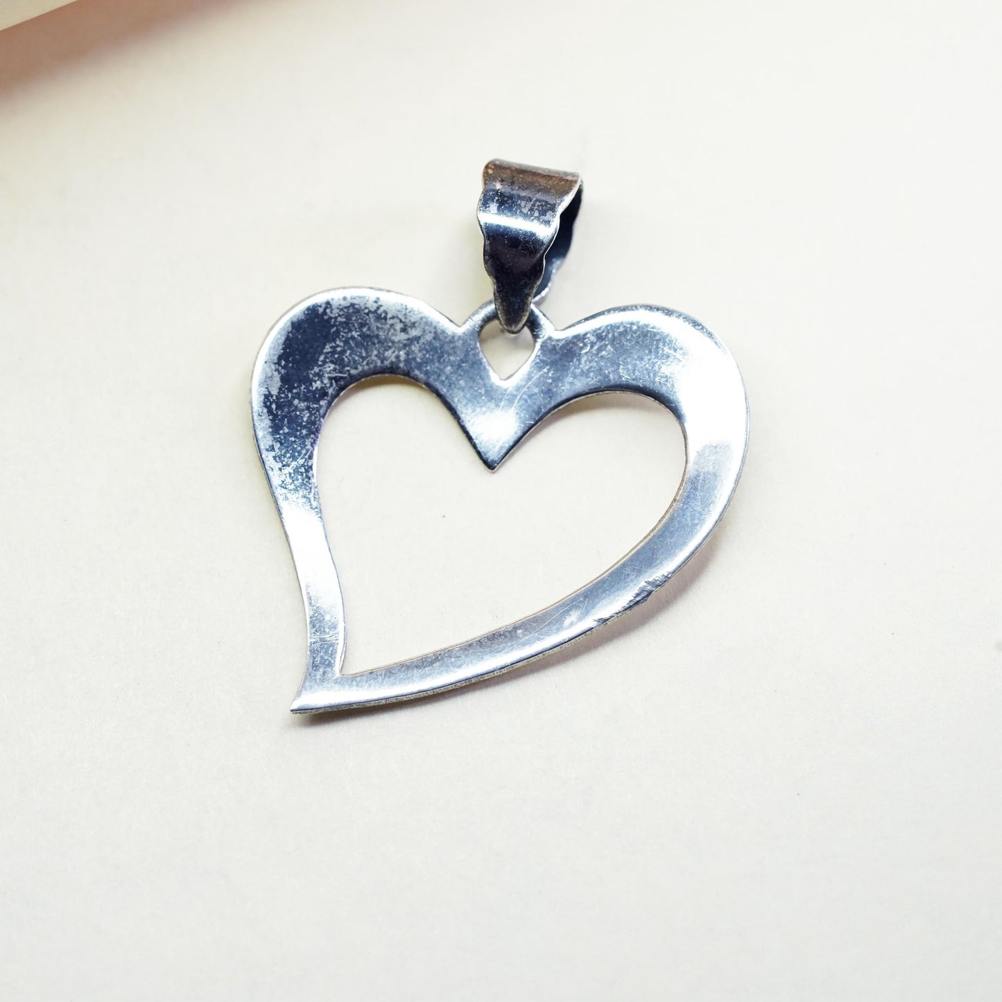 Vintage sterling silver pendant, heart shaped, fine 925 silver heart