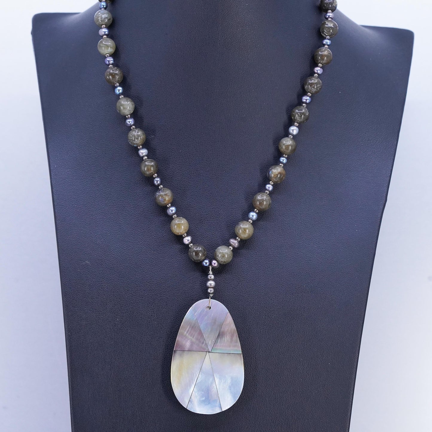 16+2", Sterling Silver 925 necklace labradorite beads teardrop abalone pendant