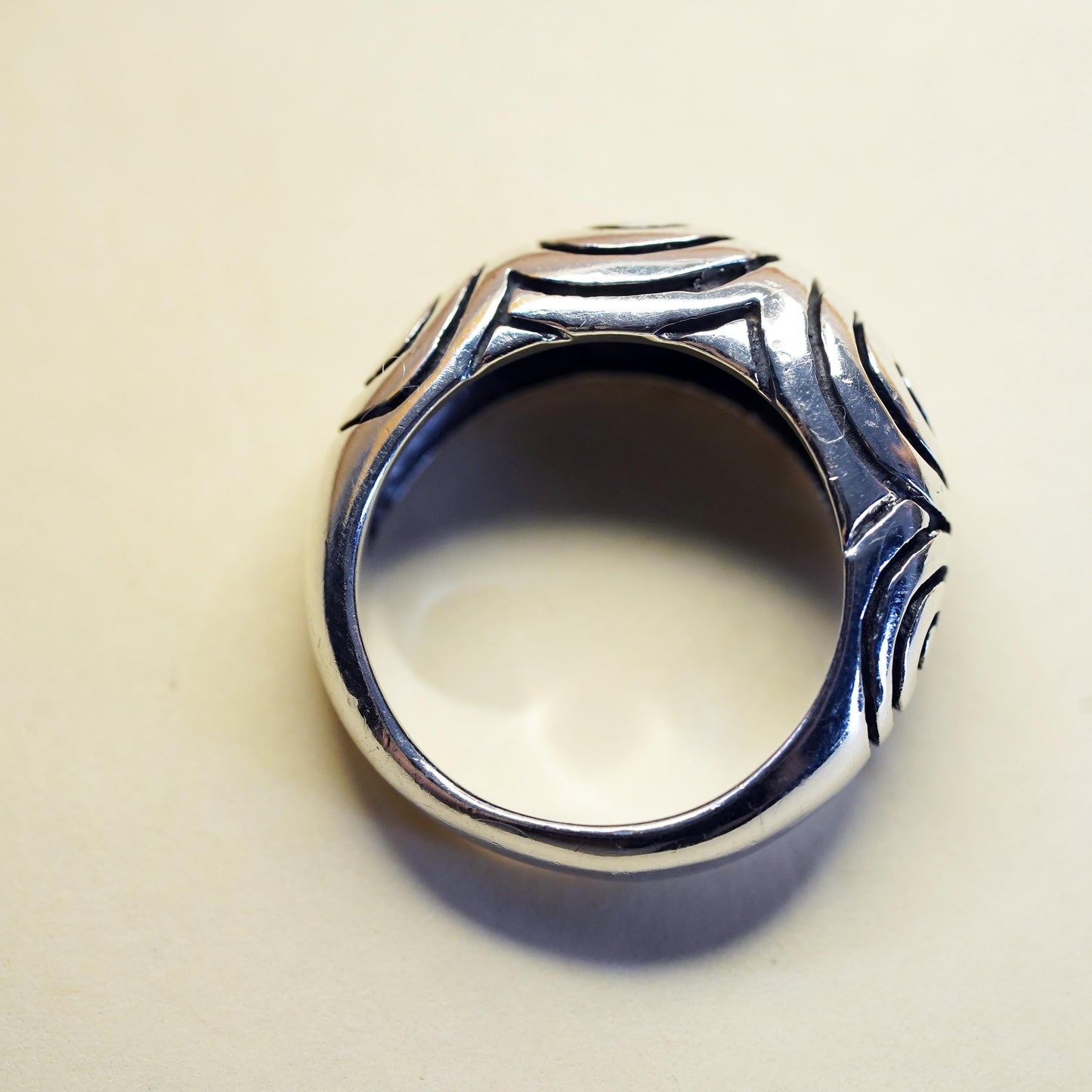 Size 7.75, VTG sterling silver handmade spiral relief ring, 925 stackable band