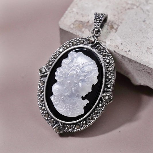 Vintage Sterling 925 silver pendant with mother of pearl cameo and marcasite