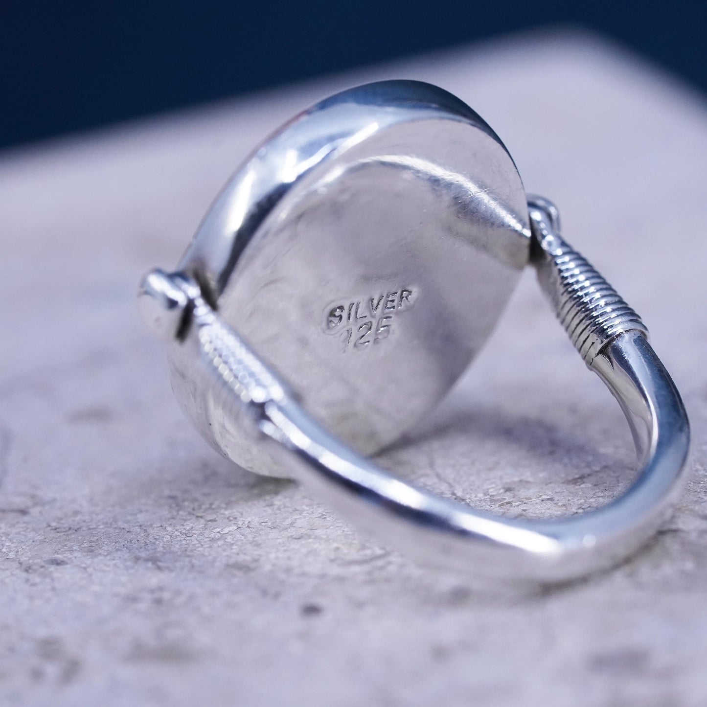 Size 7.25, Sterling Silver Shiva eye Ring, 925 spinner ring with fossil shell