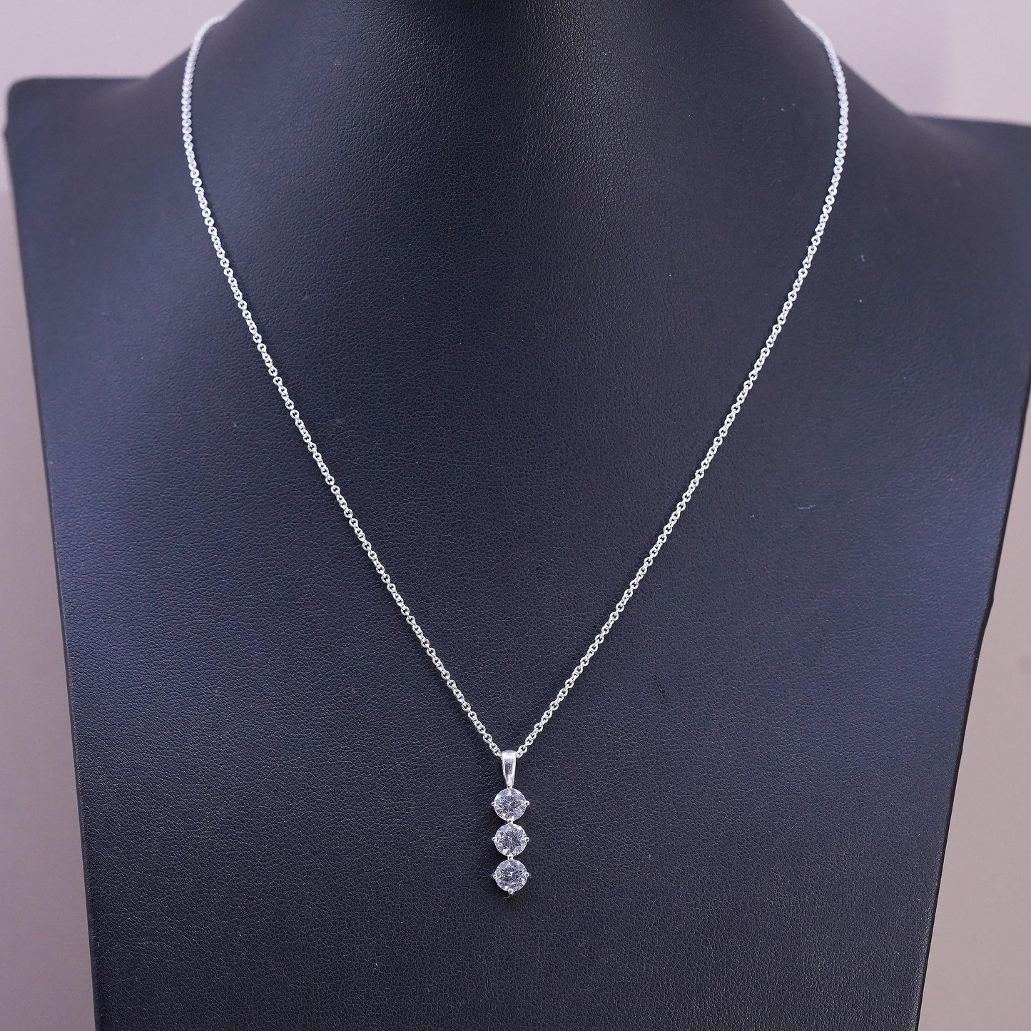 16+2", vintage Sterling silver necklace, 925 circle chain w/ cluster cz pendant