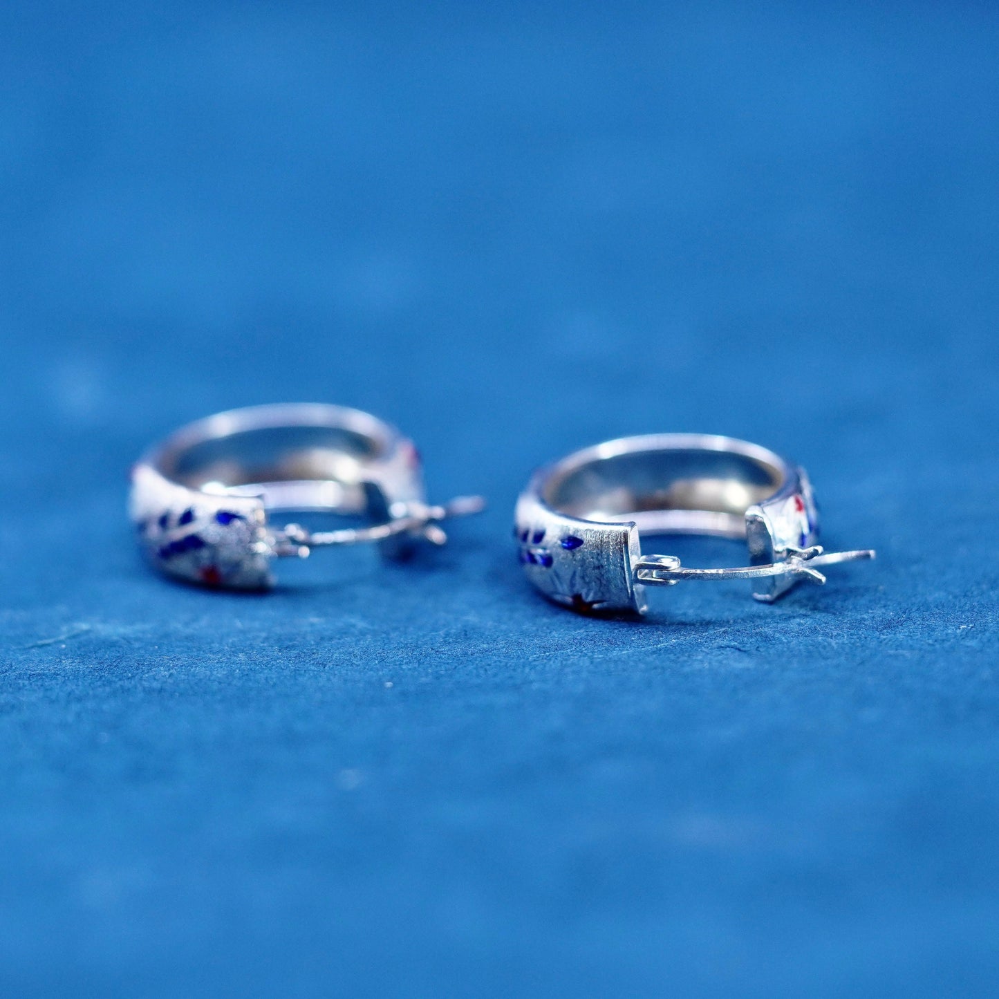 0.75”, vintage Sterling 925 silver handmade hoop glittering earrings, huggie