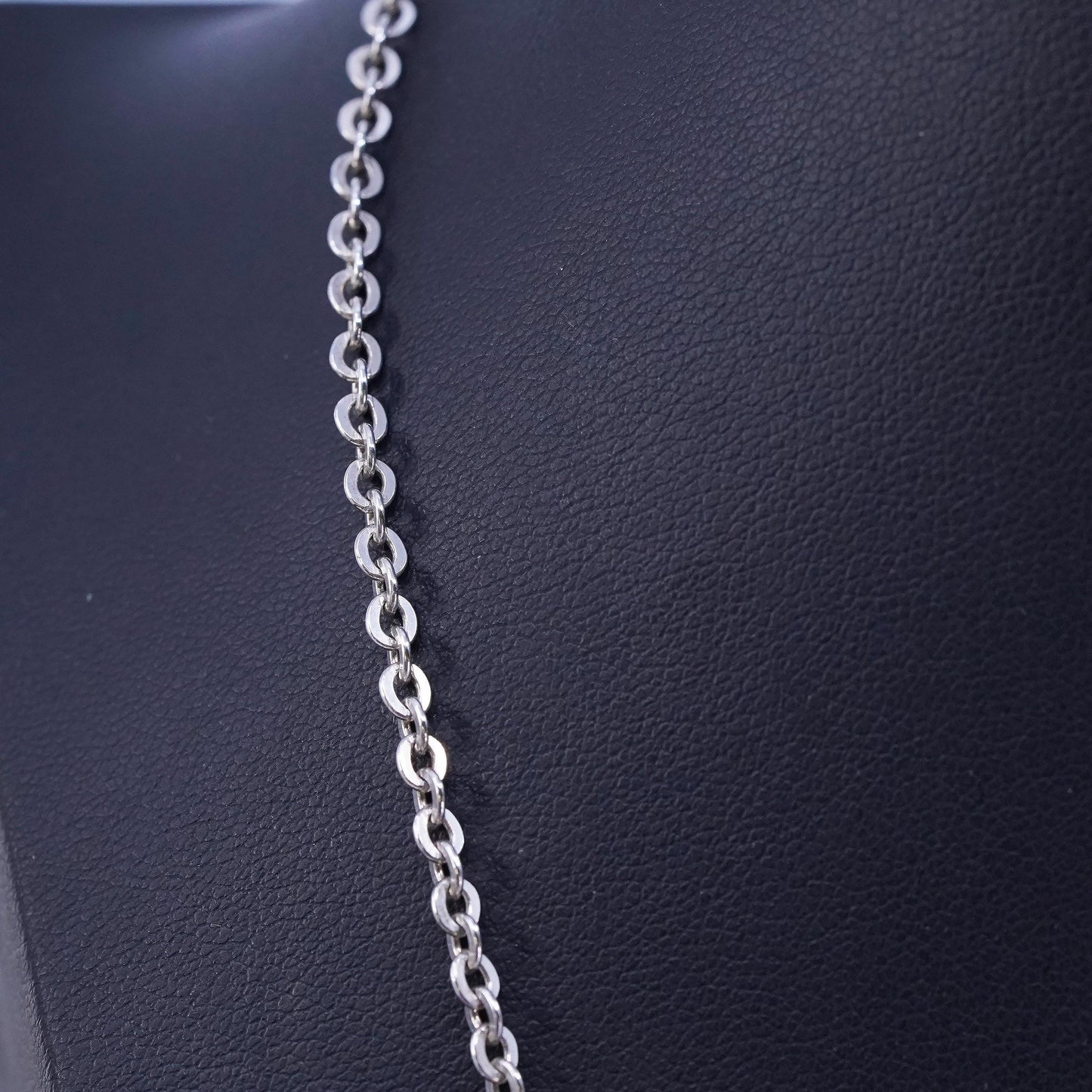 18” 3mm, vintage Italian Sterling 925 silver flatten circle chain necklace