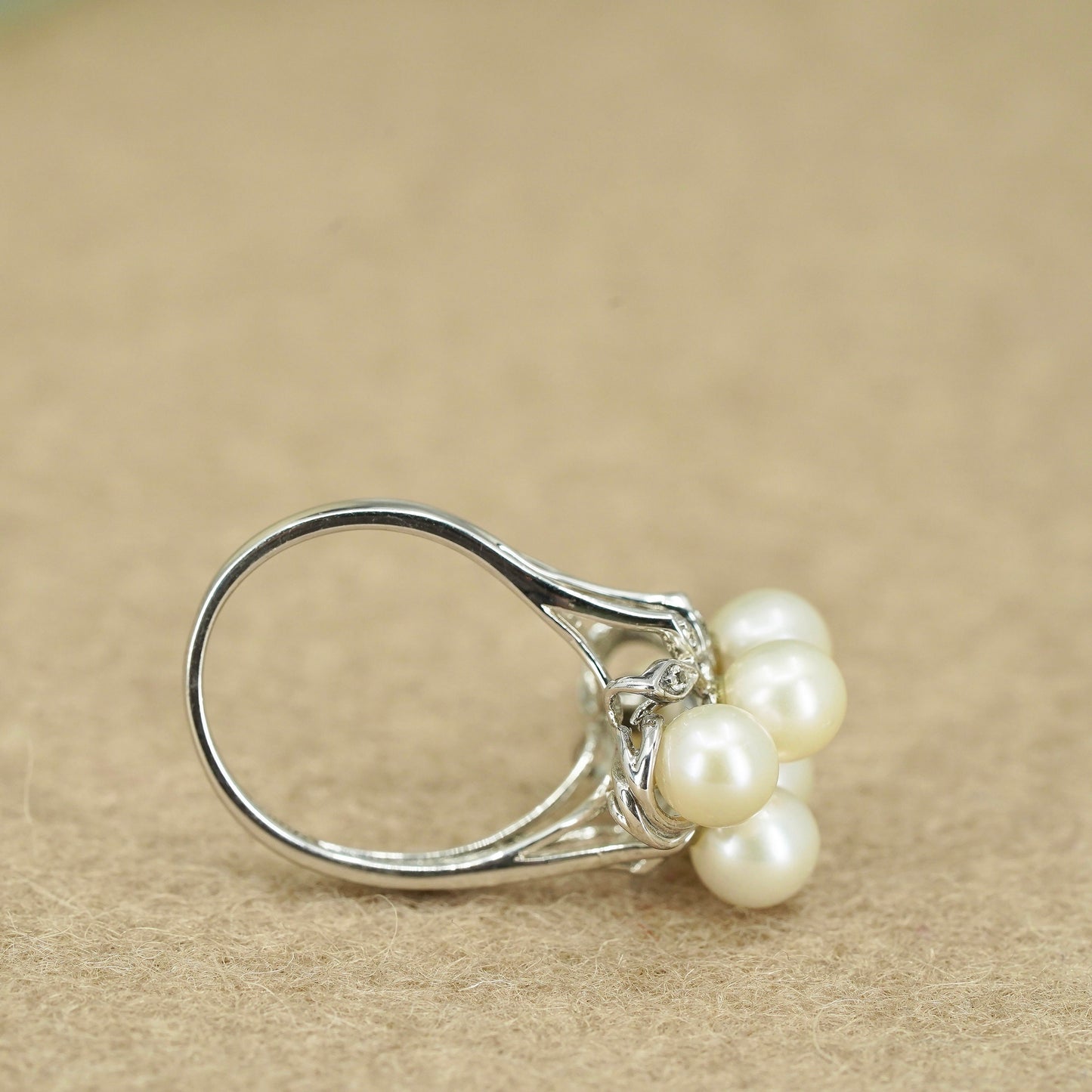 Size 4, VTG Sterling 925 silver handmade ring with cluster pearl and diamond