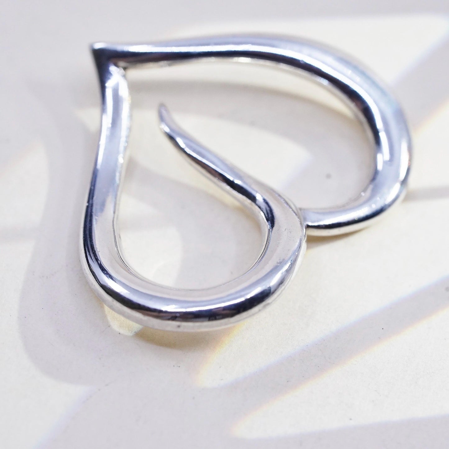 Vintage A.C. Studio, Angela Cummings 925 sterling silver heart pendant