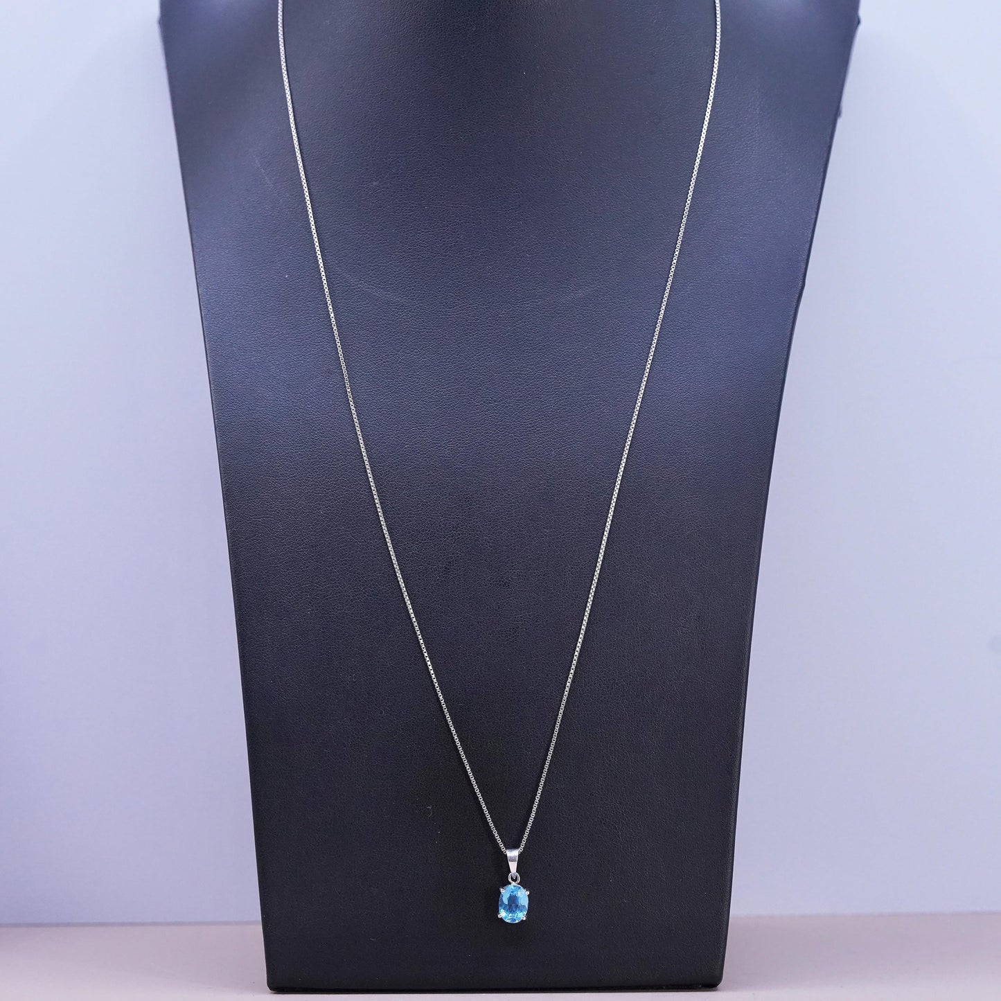 24", vintage Sterling silver necklace, 925 box chain with oval topaz pendant