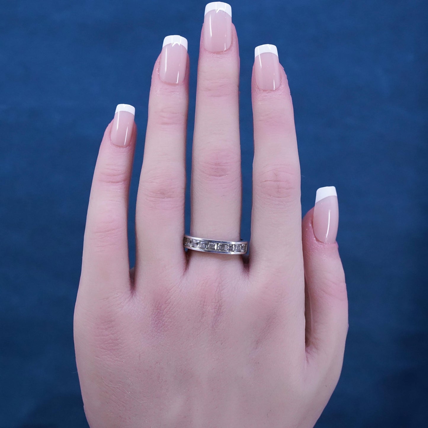 Size 8, vintage Sterling silver ring, 925 band with clear cz