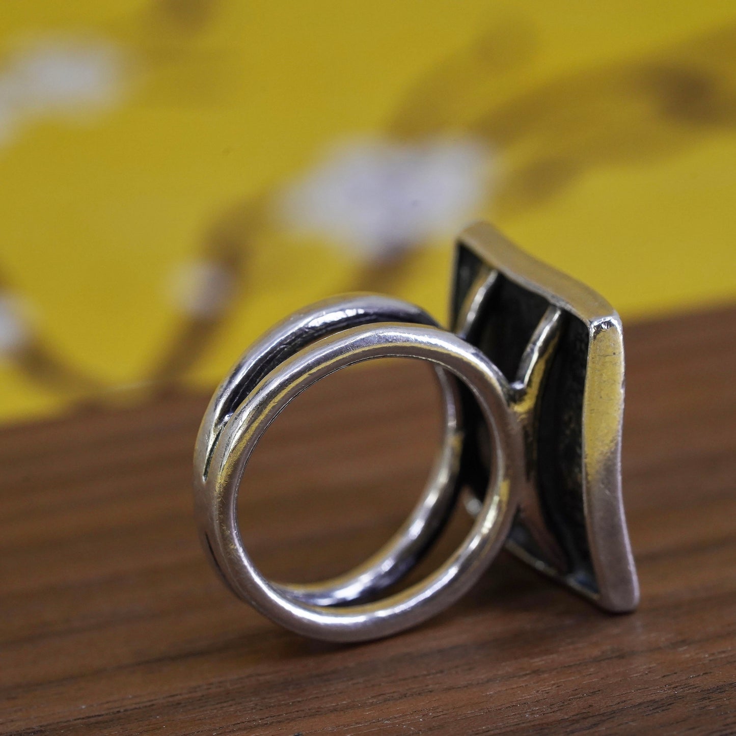 Size 7, Silpada hammered sterling silver square ring. 925 ring, Model R1688