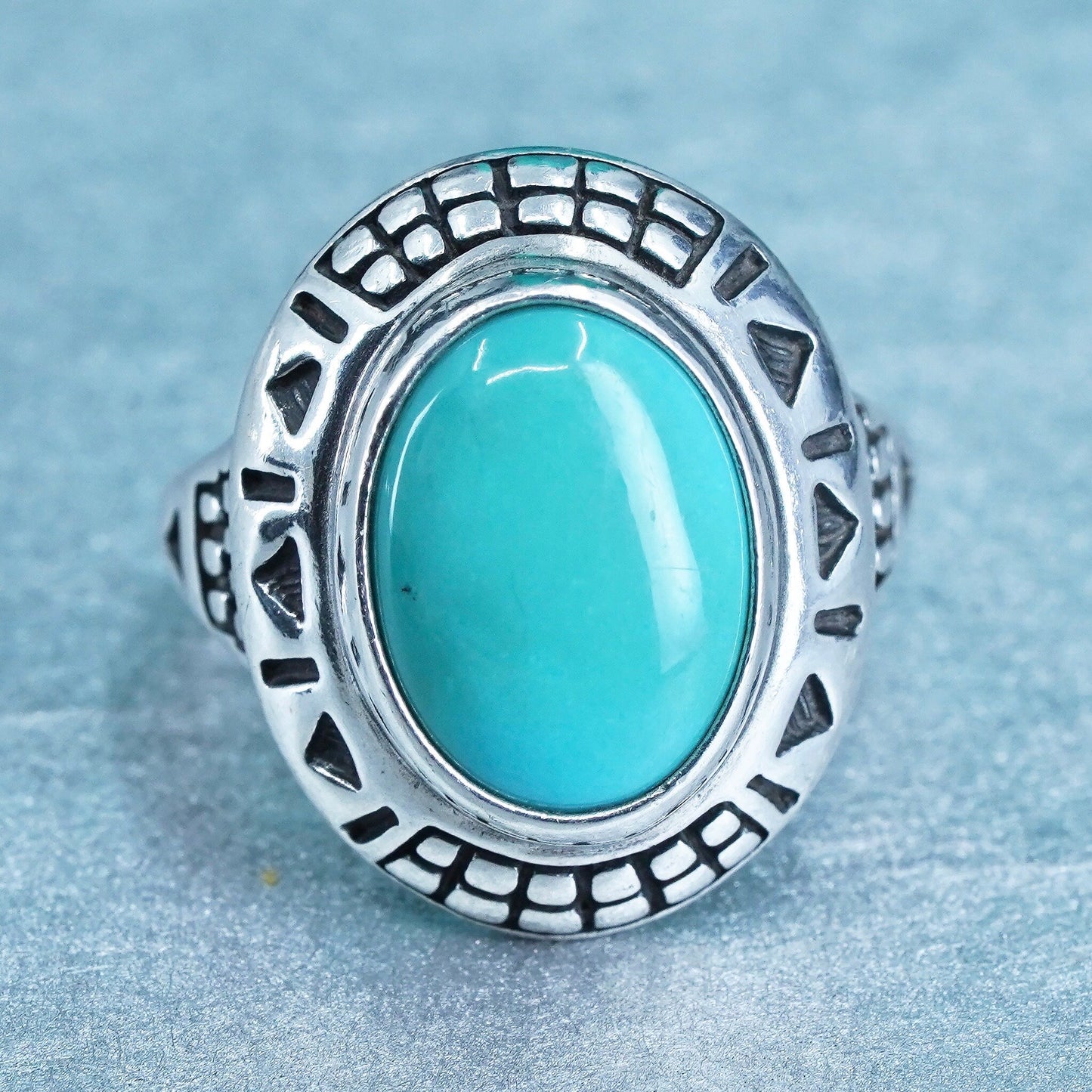 Size 7, southwestern Sterling 925 silver handmade textured ring oval turquoise