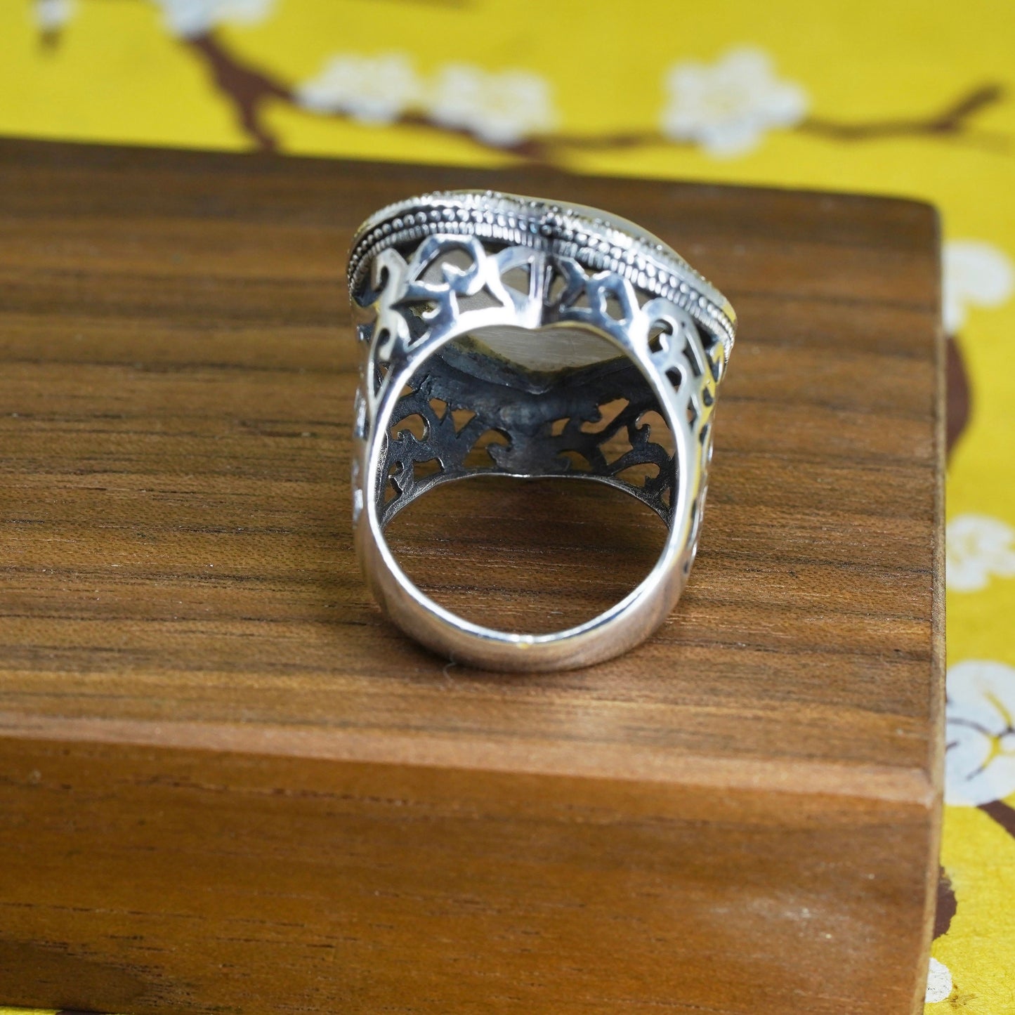 Size 6.5, Sterling 925 silver handmade ring with heart moonstone and marcasite