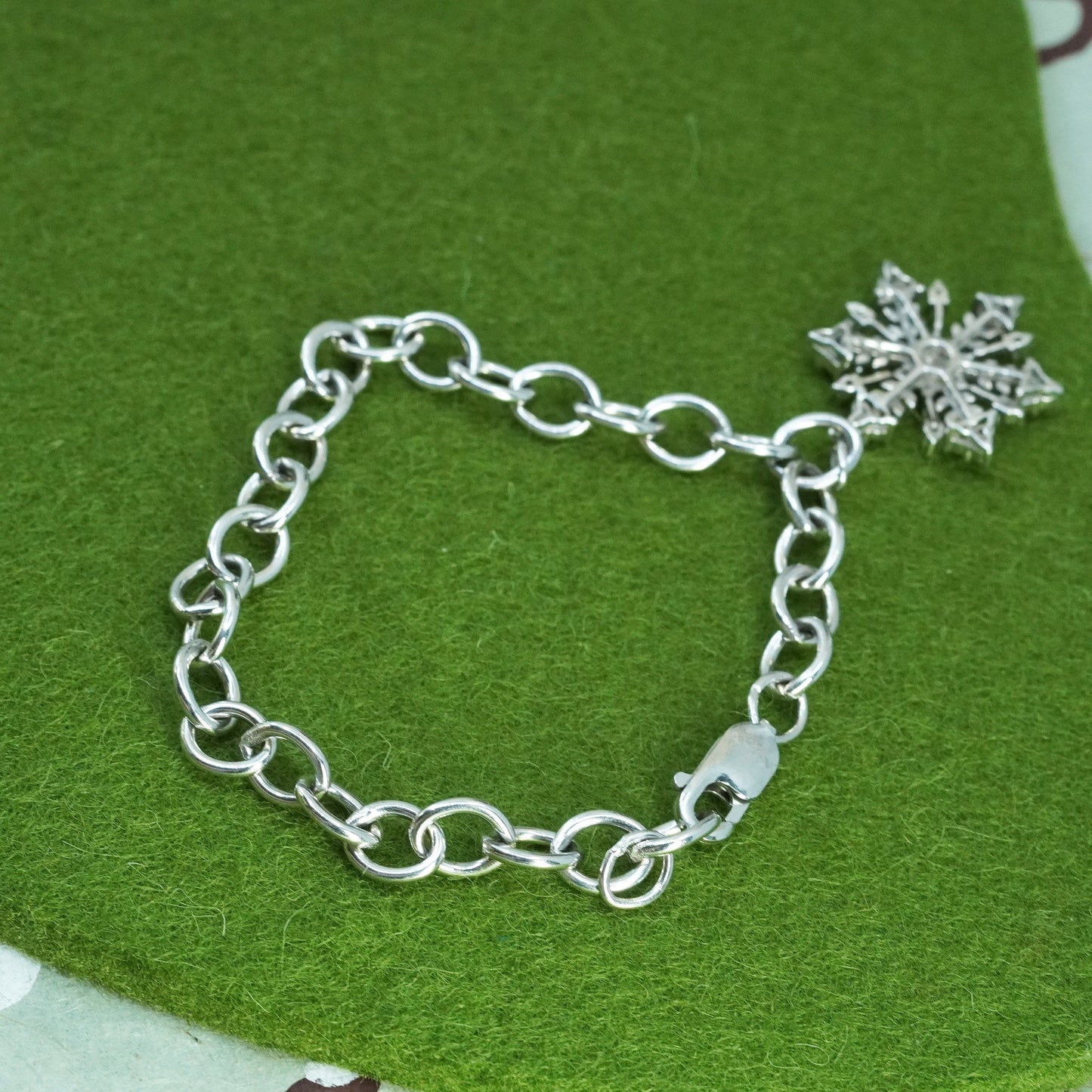 6.5”, sterling 925 silver circle link charm bracelet snowflake charm diamond