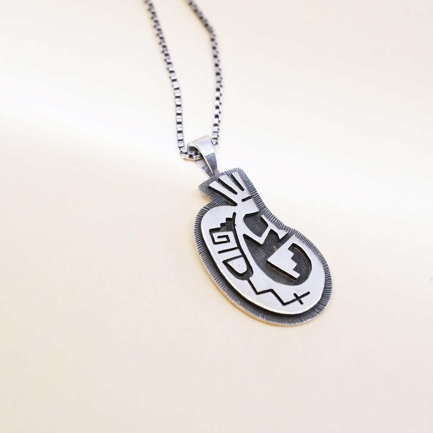 Native American Berra Tawahongva Sterling silver 925 necklace kokopelli pendant