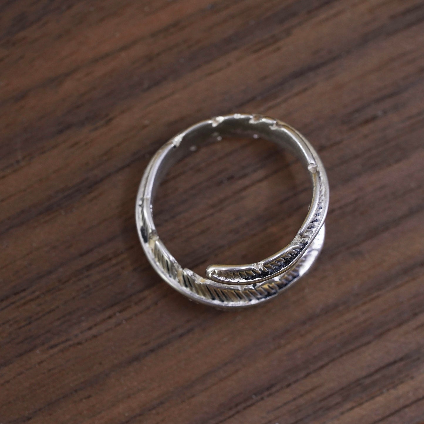 Size adjustable, vintage Sterling silver handmade ring, 925 feather wrap band
