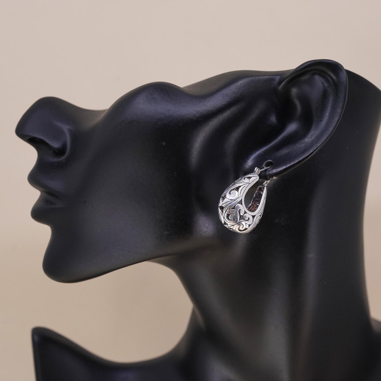 1”, Vintage Jezlaine sterling silver single earring, filigree primitive hoop