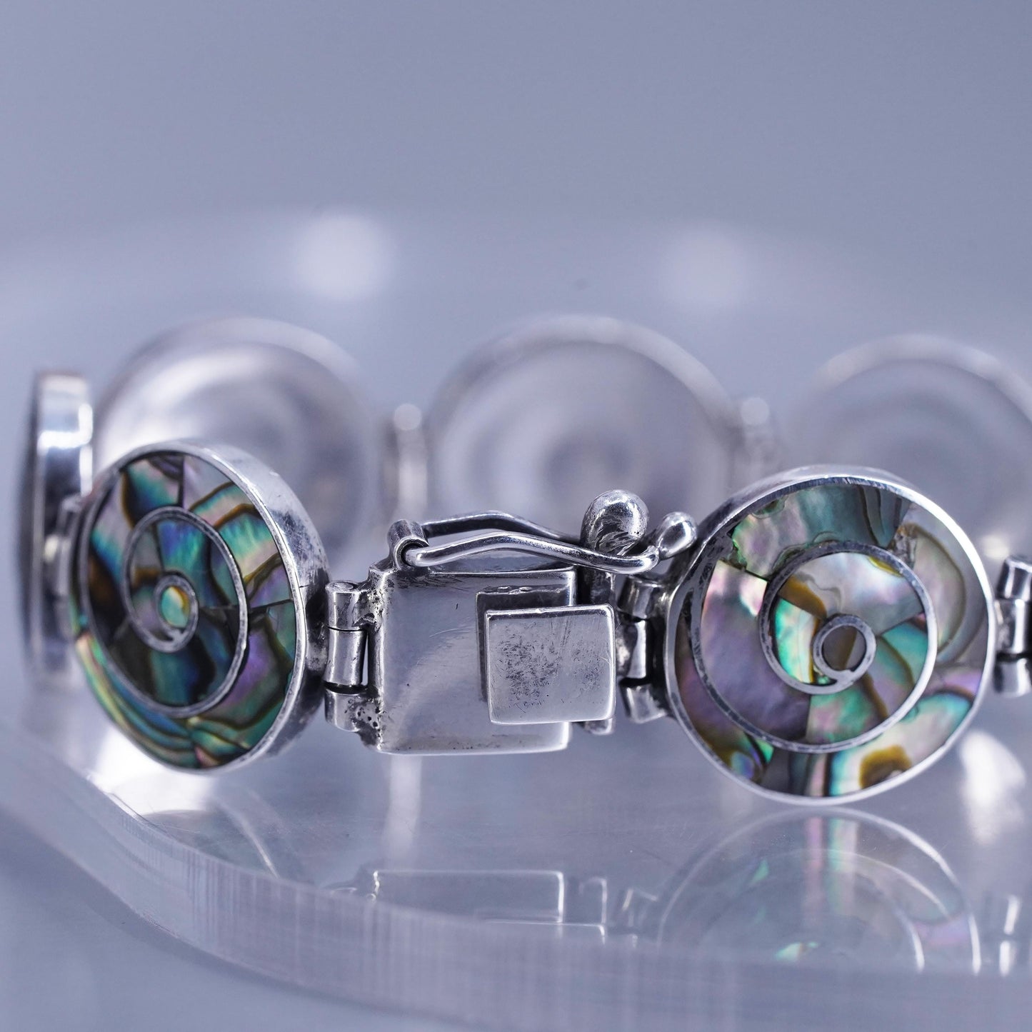 7.5”, VTG Mexican Sterling 950 silver circle link bracelet with abalone inlay