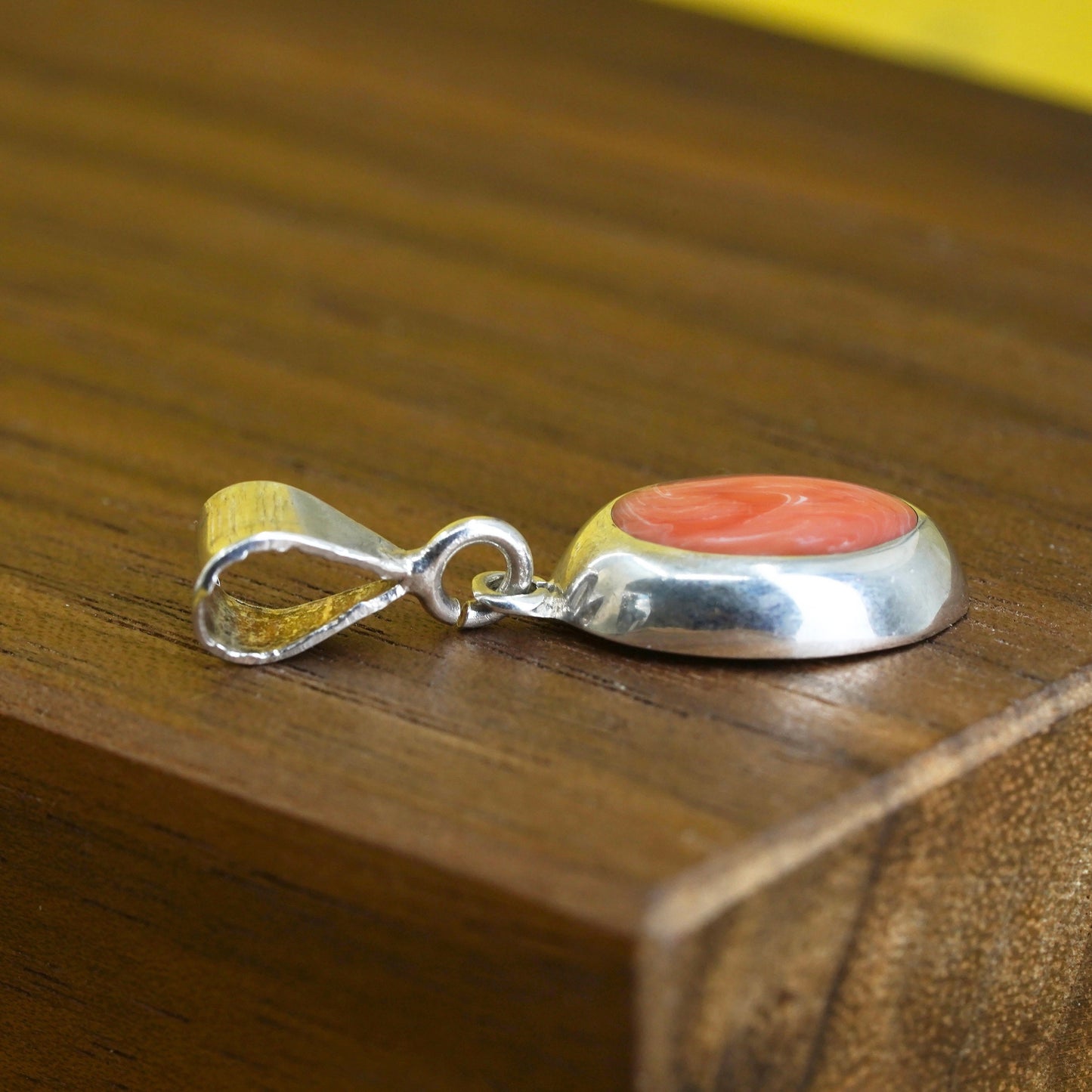 Vintage mexico Sterling 925 silver handmade pendant with orange agate