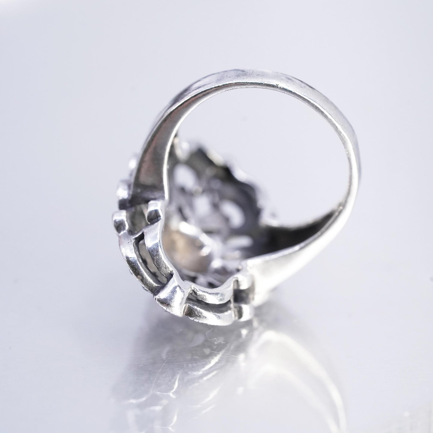 Size 7, southwestern Sterling 925 silver ring, filigree band cluster marcasite