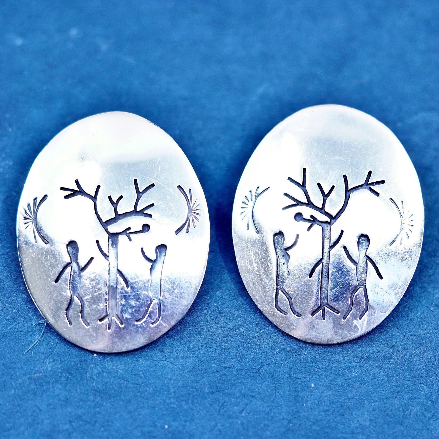 Vintage Mexico southwestern sterling silver handmade earrings, 925 oval studs