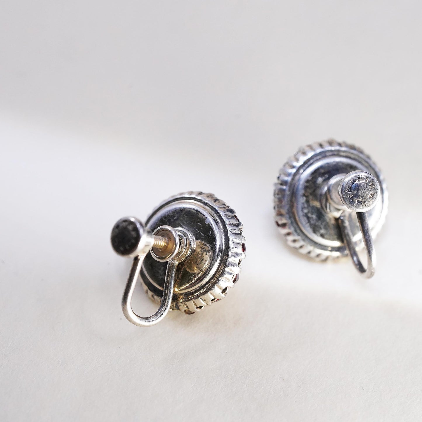 1950s VTG 925 Sterling Silver Garnet Red Rhinestone Screw Back Earrings, Retro