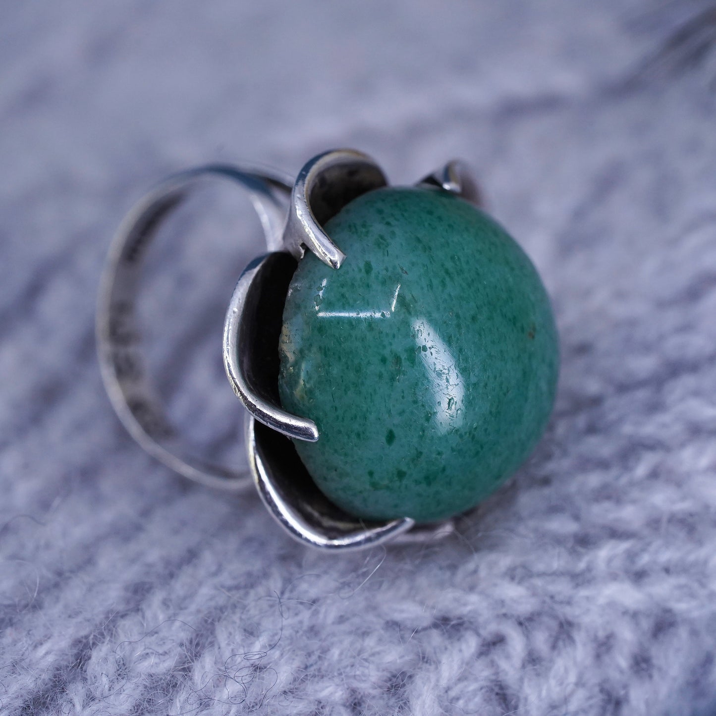 Size 5.5, vintage southwestern SP sterling 925 silver handmade crown ring jade