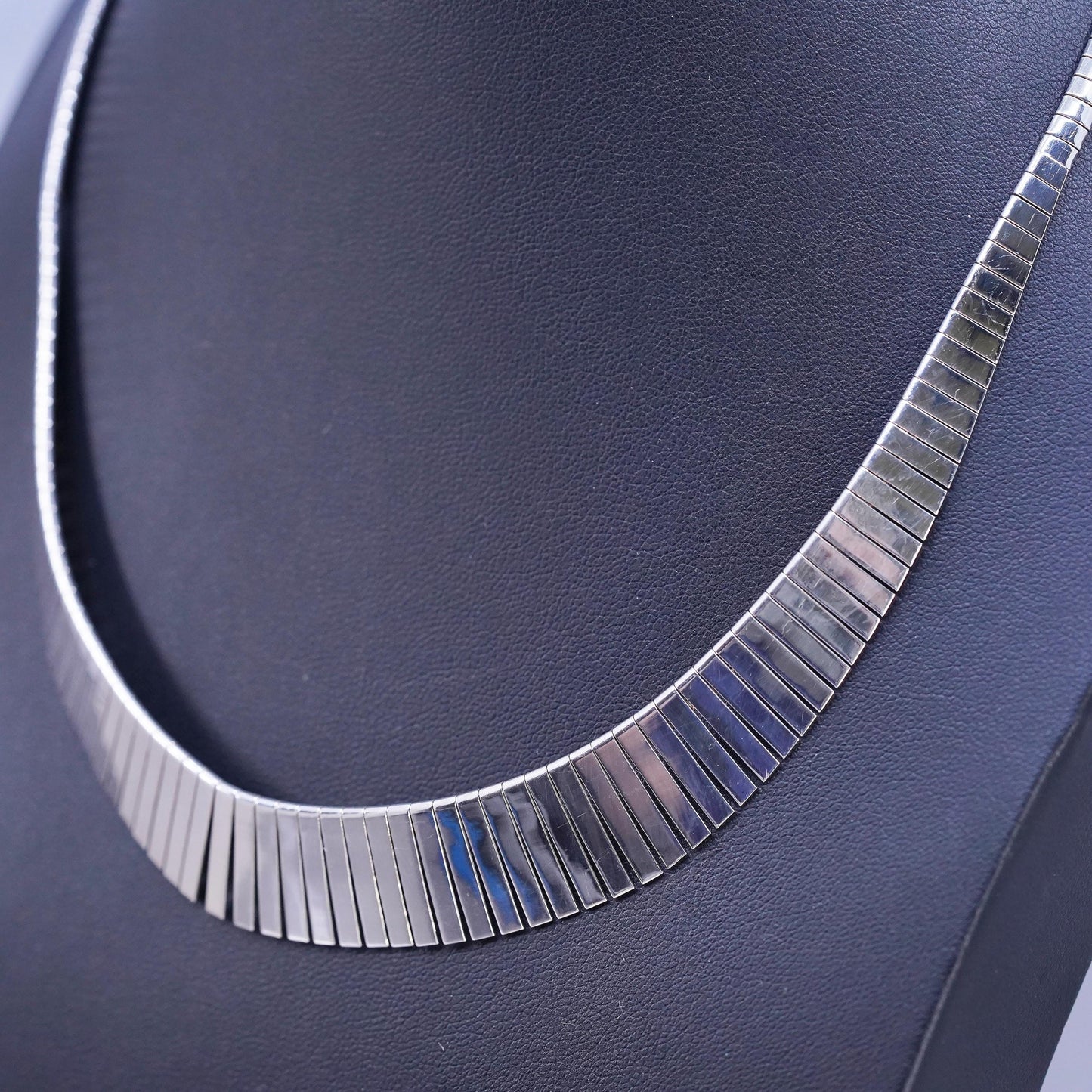 17", vintage Italian Sterling silver necklace, 925 herringbone Cleopatra chain