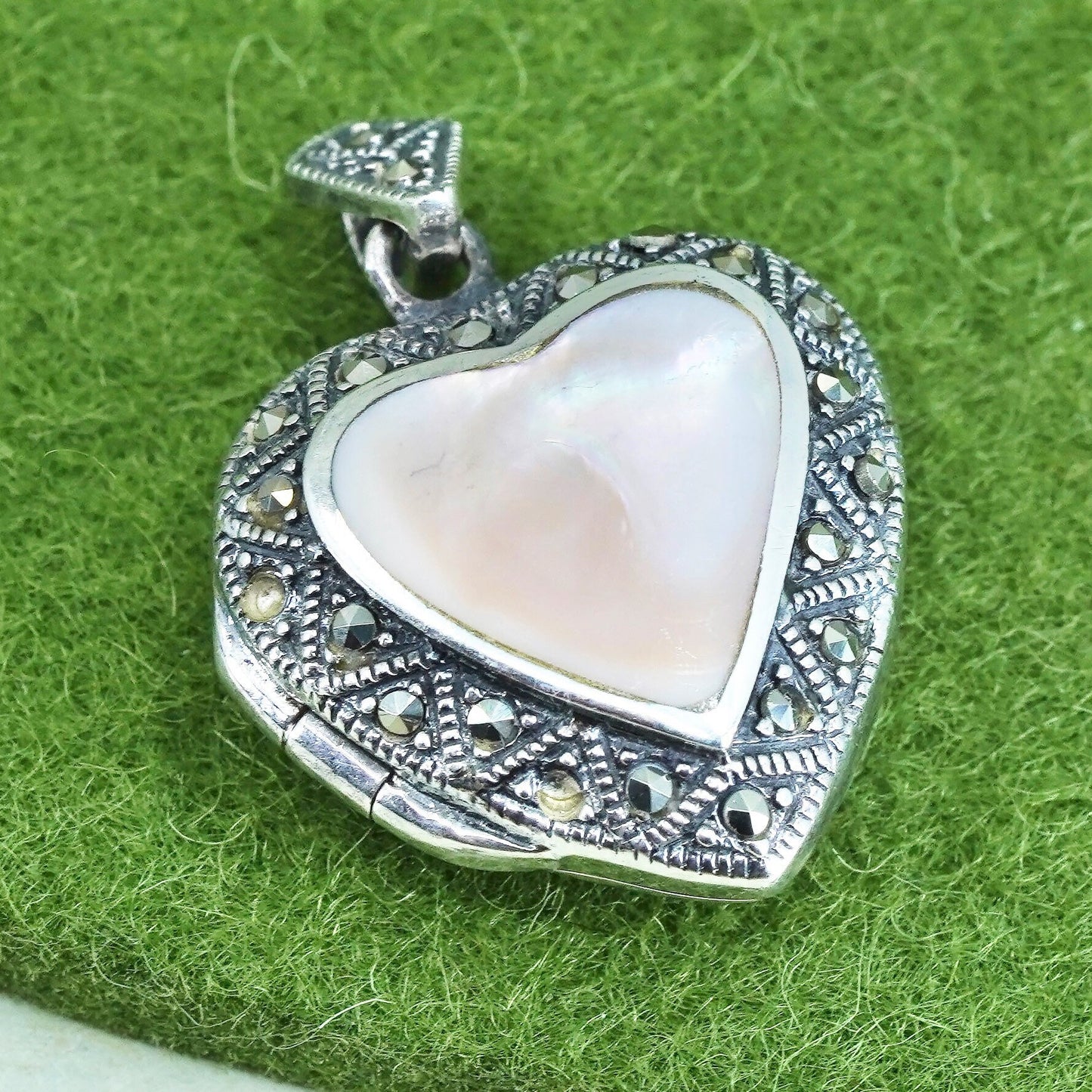 Sterling silver pendant, 925 heart locket charm pink mother of pearl Marcasite
