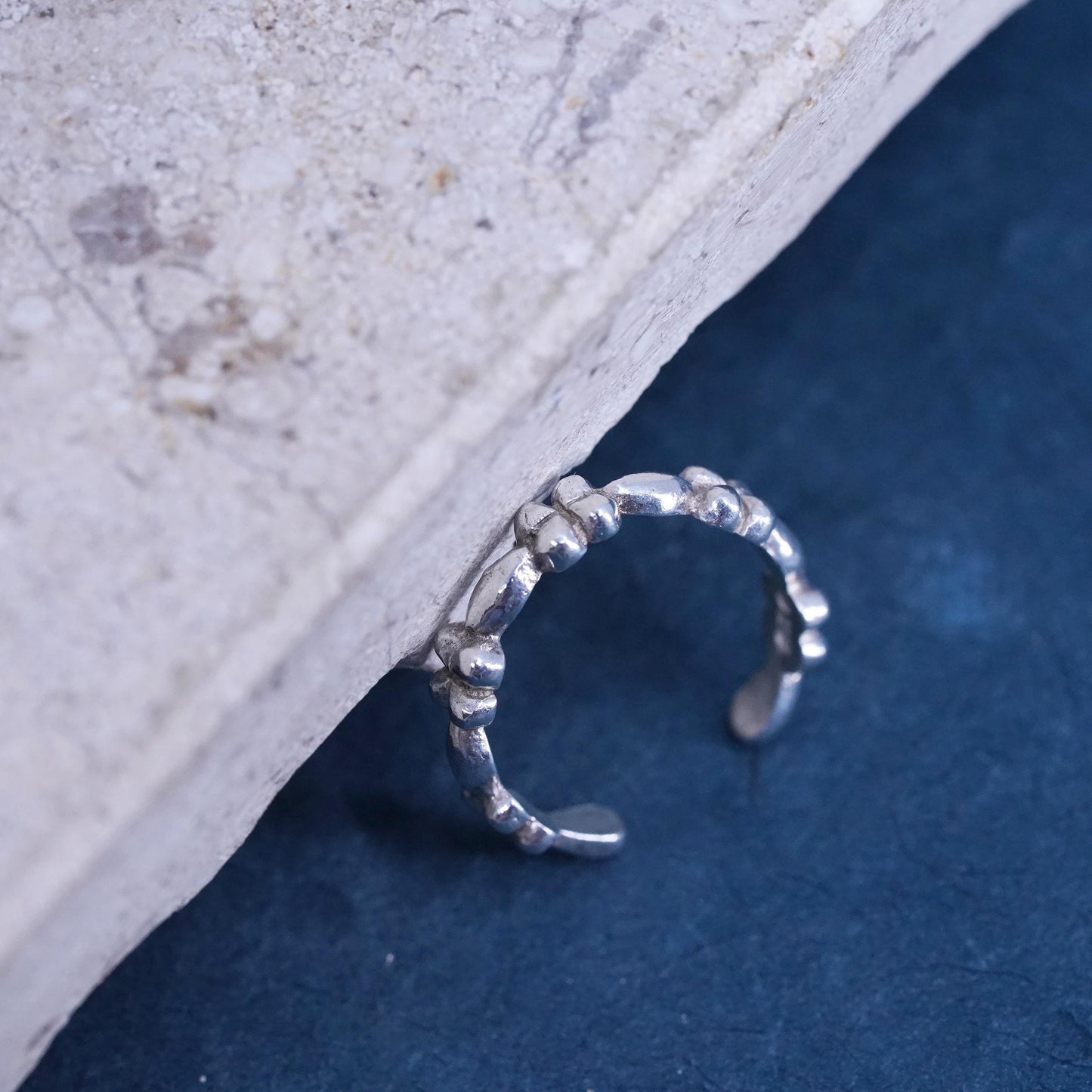 Size 1, vintage Sterling silver handmade ring, 925 flower band