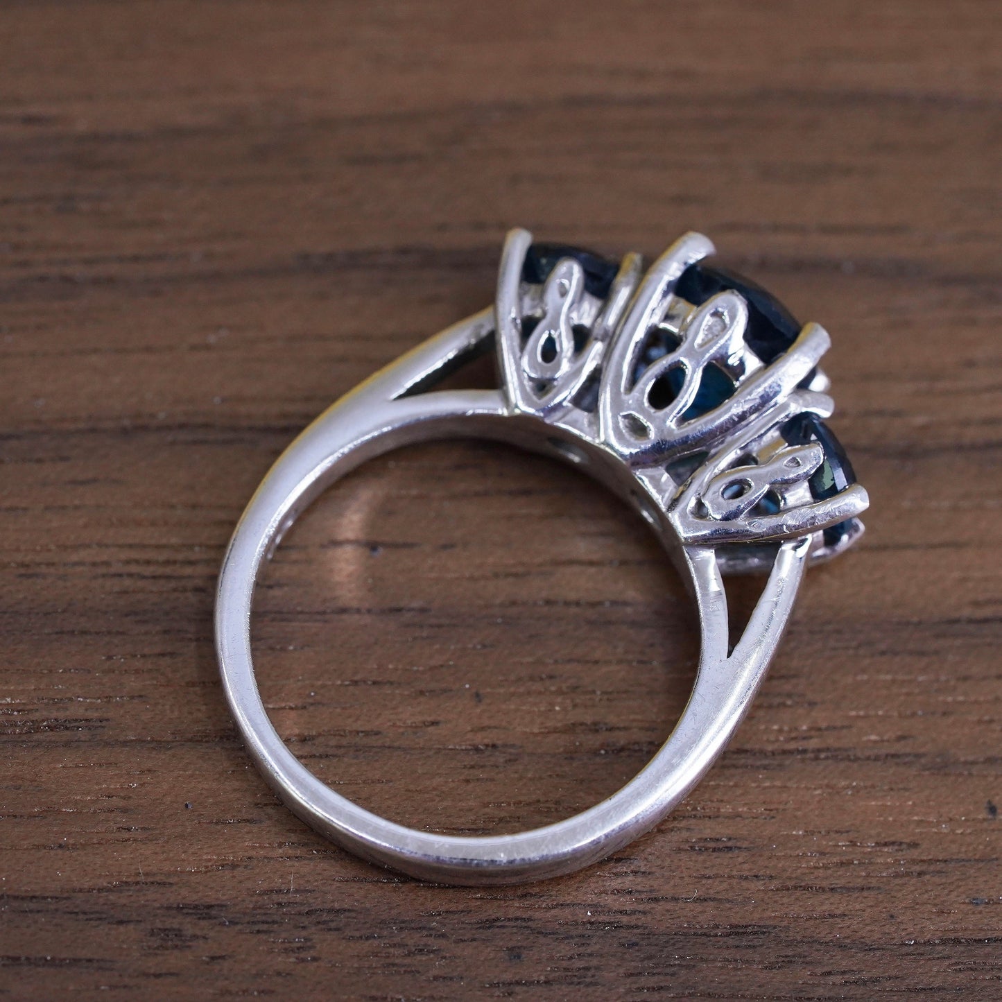 Size 7, vintage Sterling silver handmade ring, 925 band with sapphire