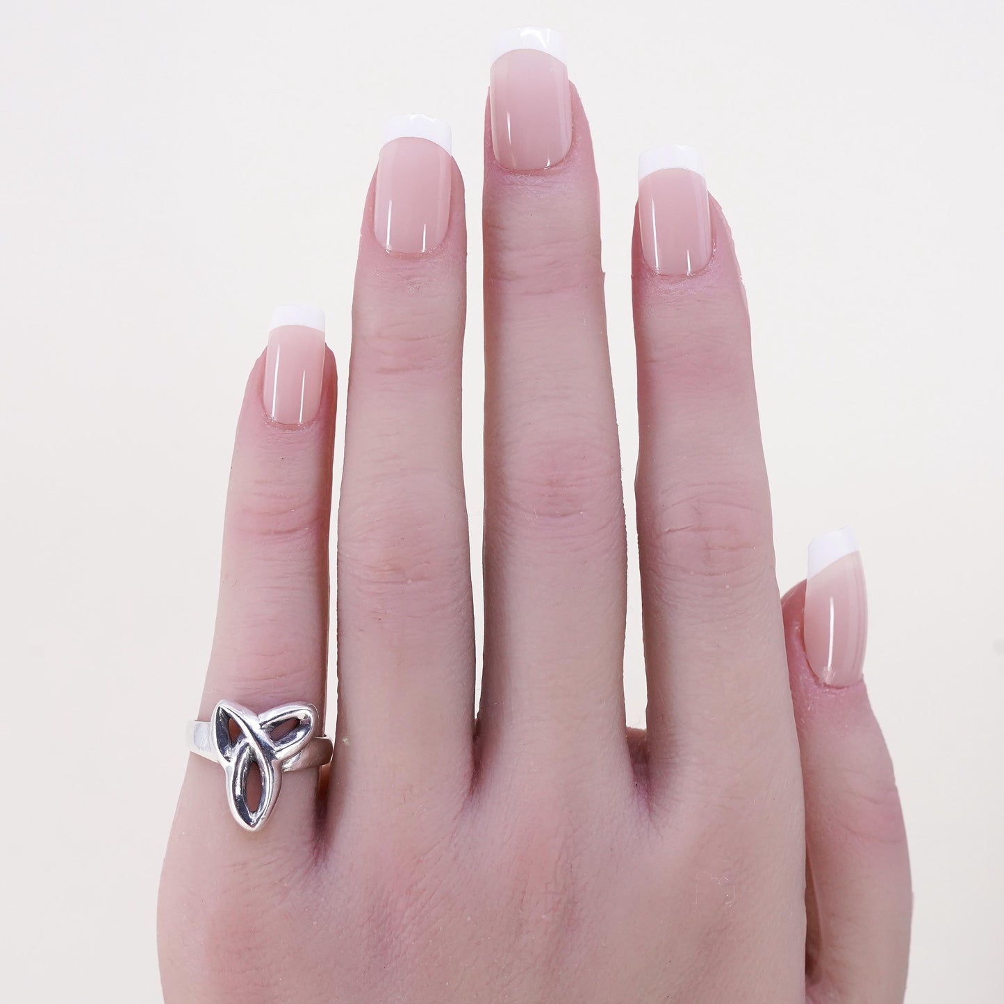 Size 6, VTG Celtic knot sterling silver wired ring 925 irish entwined knot band