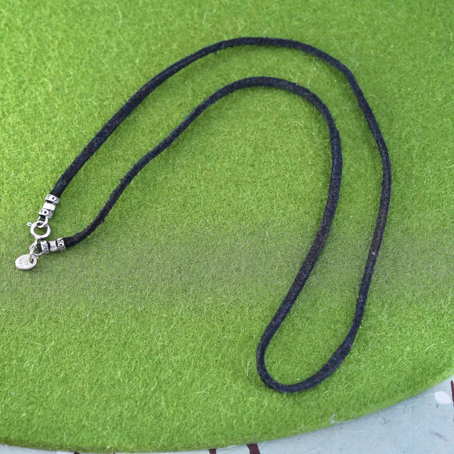 18”, Vintage Sterling 925 Silver Clasp with black Leather Necklace