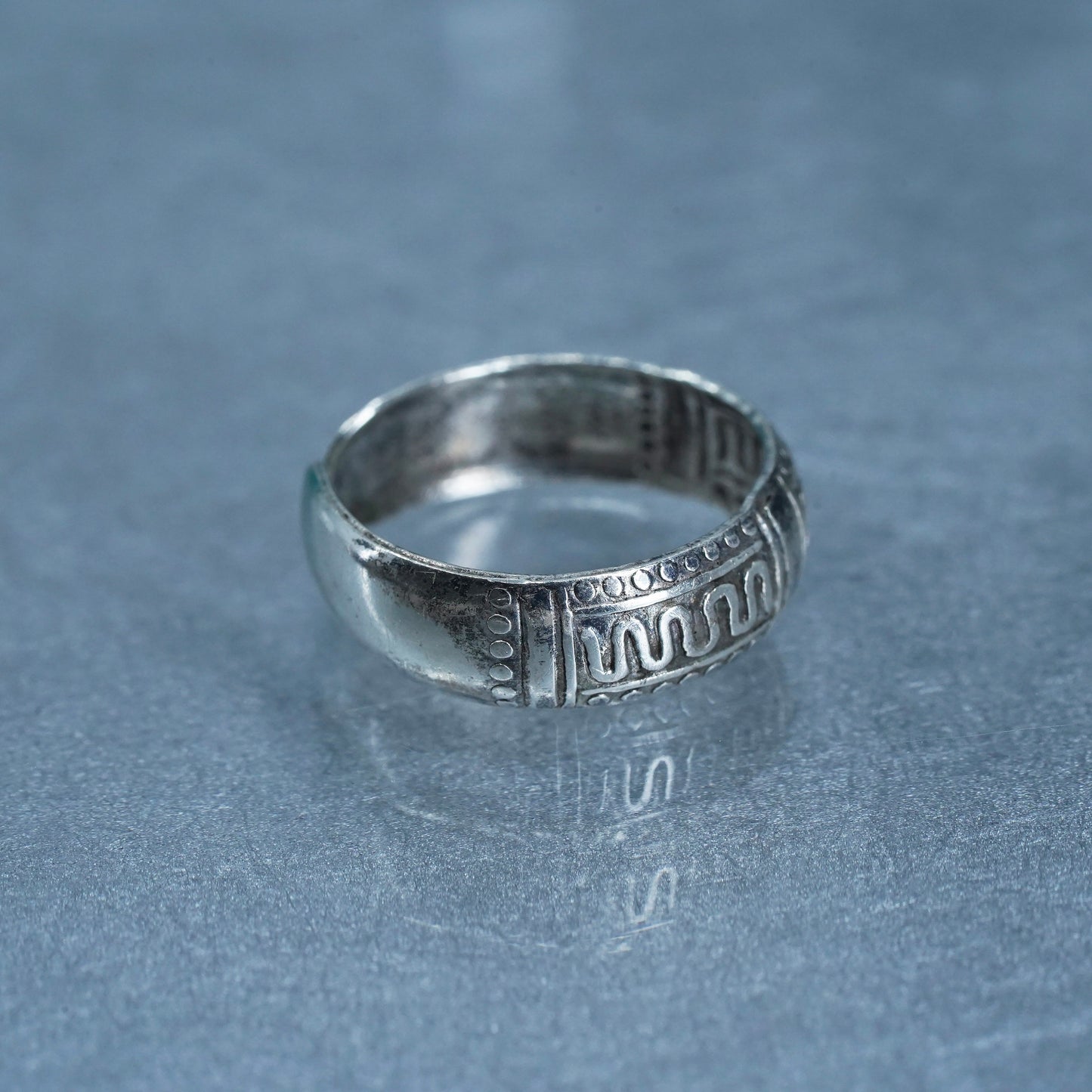 Size 2.25 southwestern Sterling 925 silver handmade ring, textured open band