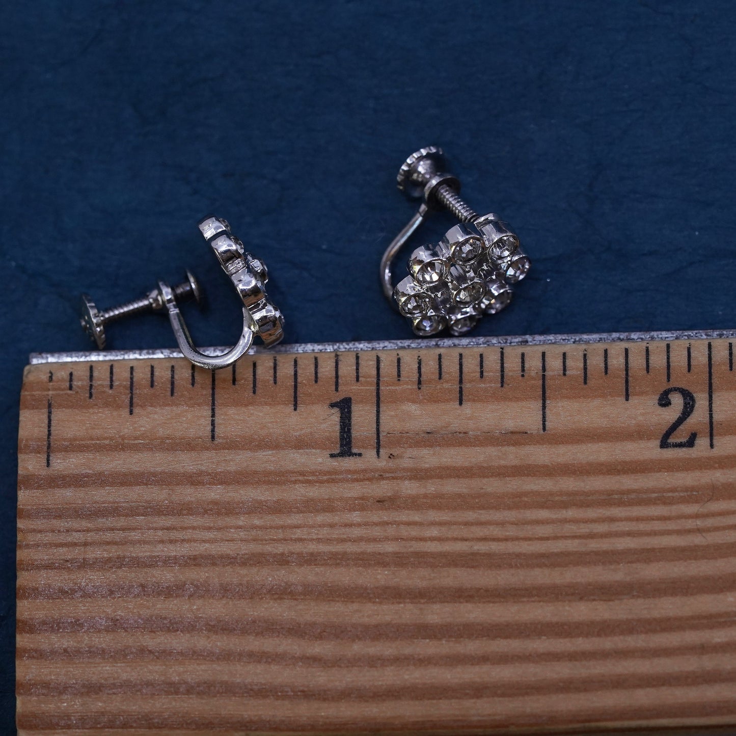 Vintage Sterling 925 silver screw back earrings with rhinestone flower