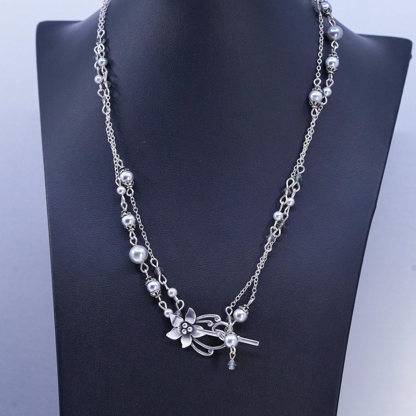 18” VTG double strands faux gray pearl necklace with 925 sterling Silver floral