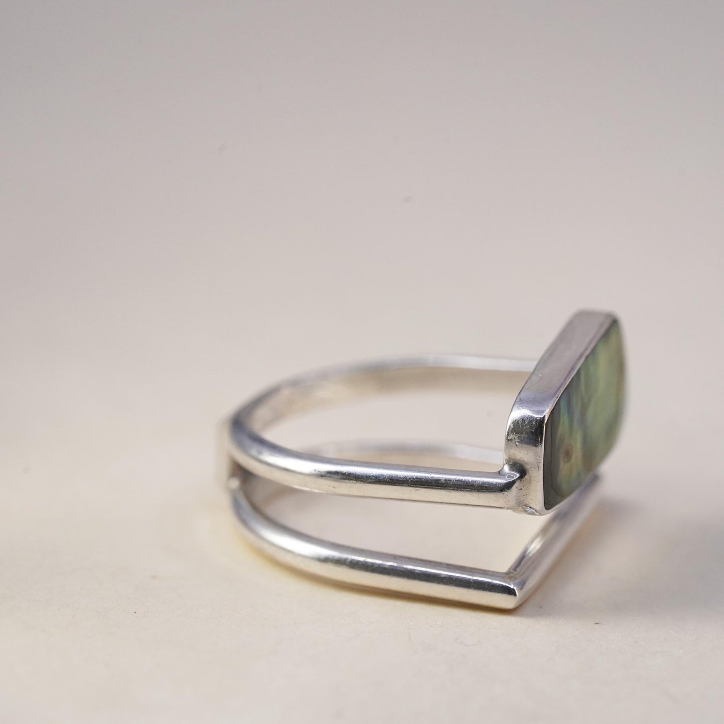 Size 6, Vintage southwestern sterling silver handmade ring, 925 band w/ abalone
