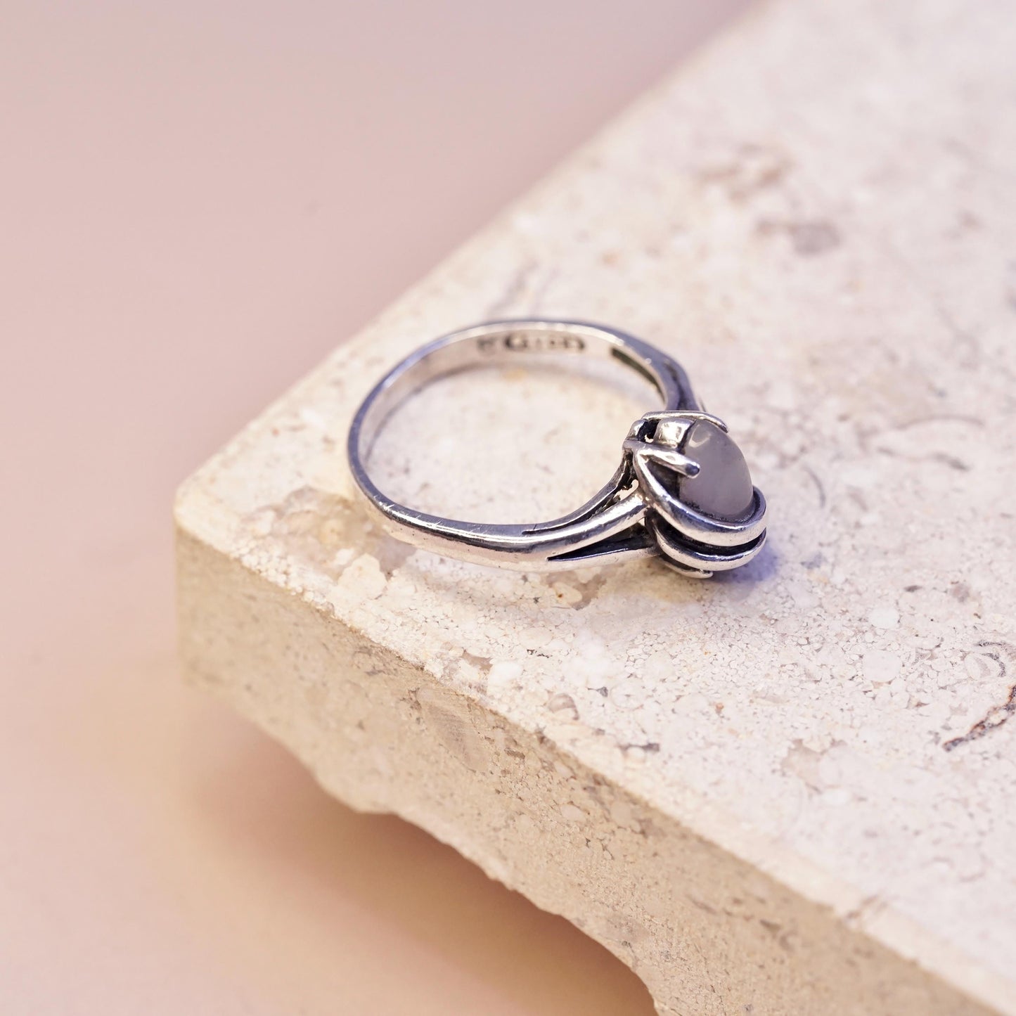 Size 5.5, VTG 925 Sterling Silver Chalcedony Cocktail Ring, 925 statement band