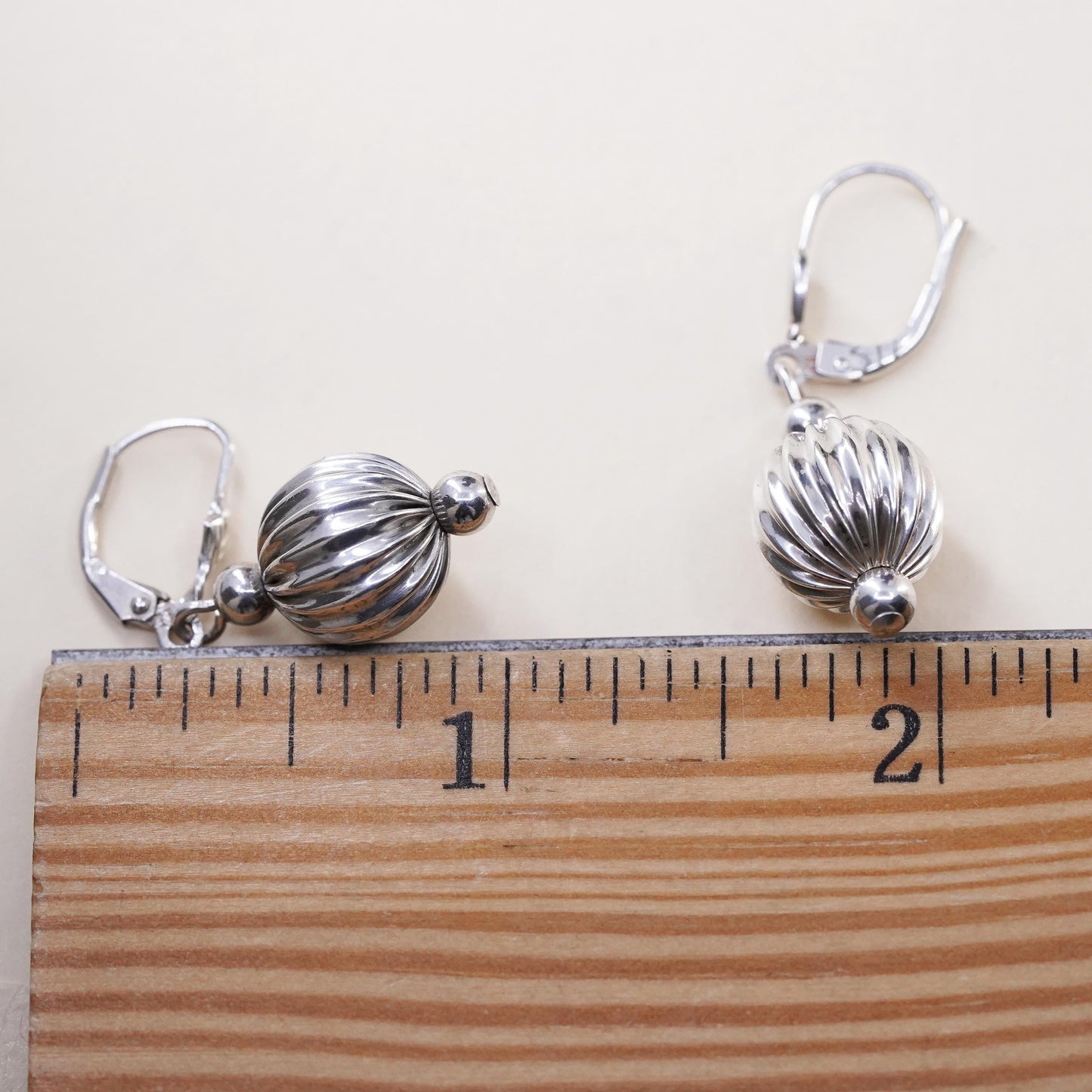 Vintage sterling silver handmade earrings, 925 silver ribbed beads dangles