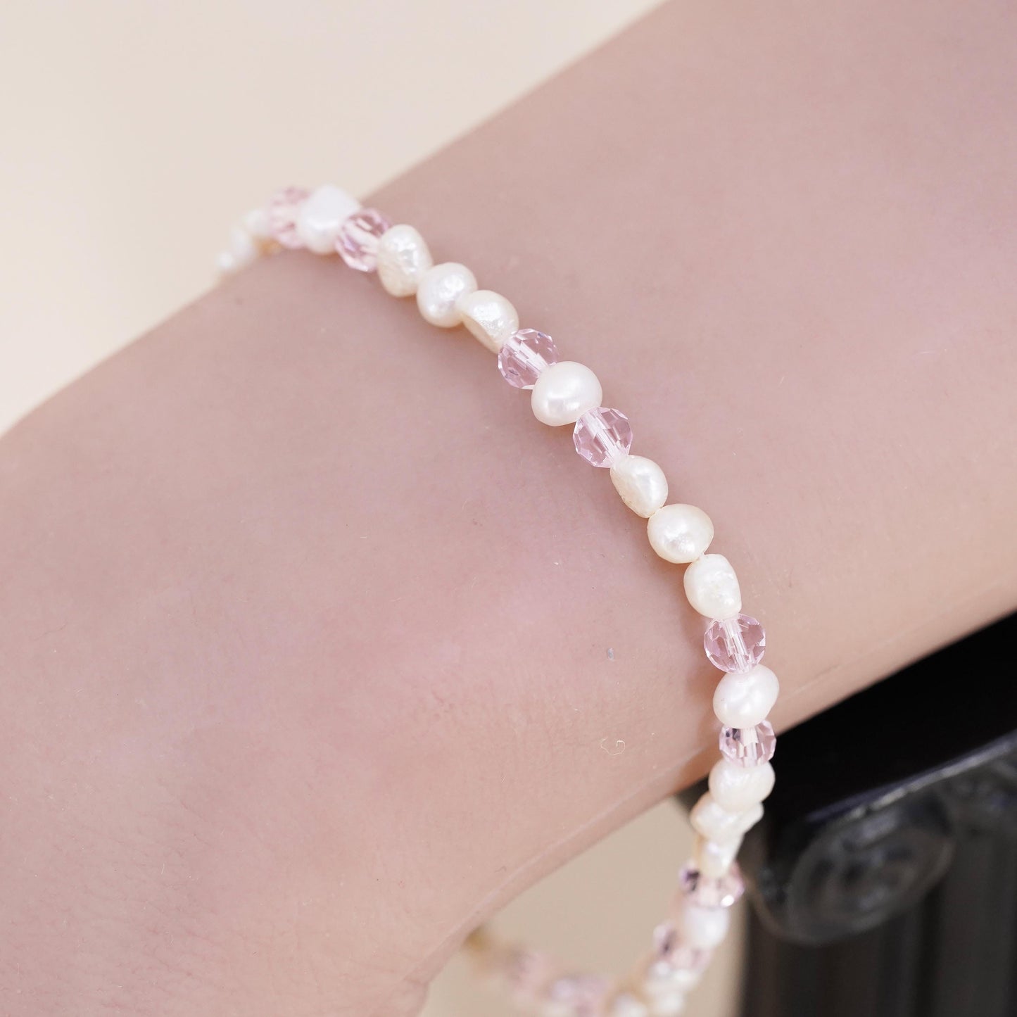 7.5", Vintage handmade 4mm pearl crystal bead bracelet