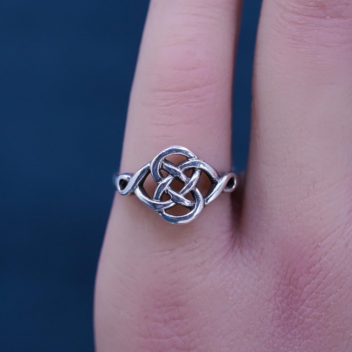 Size 6.5, vintage Sterling silver handmade ring, irish celtic knot 925 band