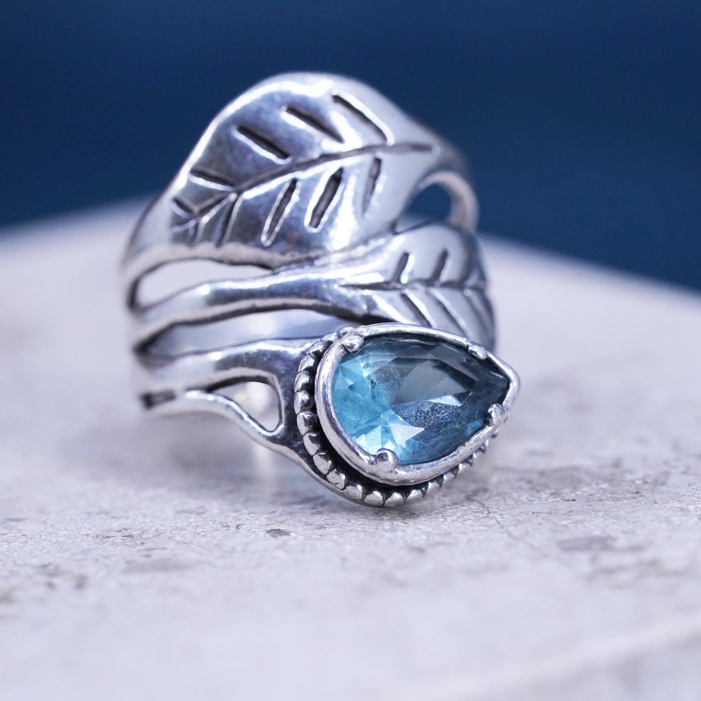 Size 8, vintage Israel Shablool Didae Sterling silver wavy ring with blue topaz