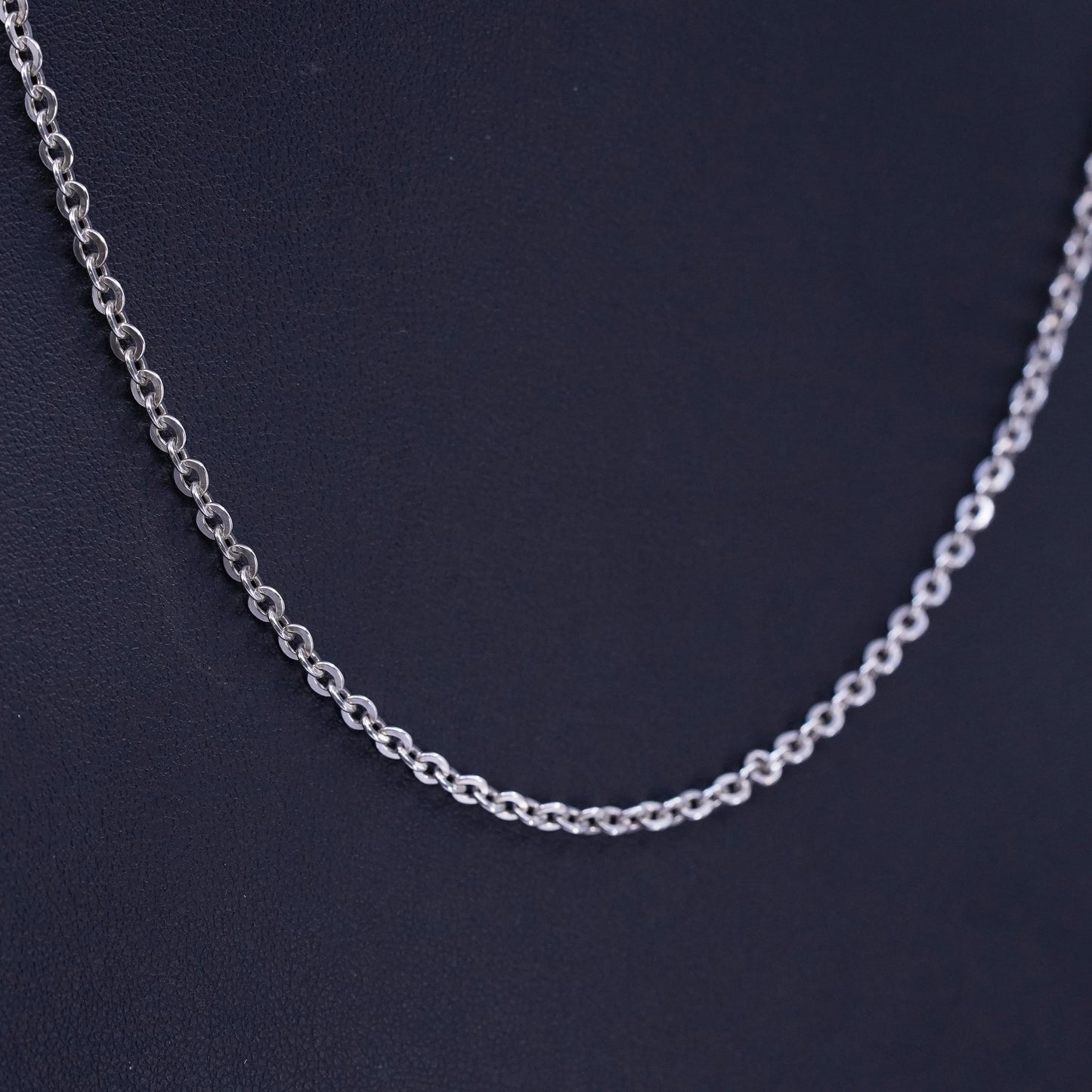 18” 3mm, vintage Italian Sterling 925 silver flatten circle chain necklace