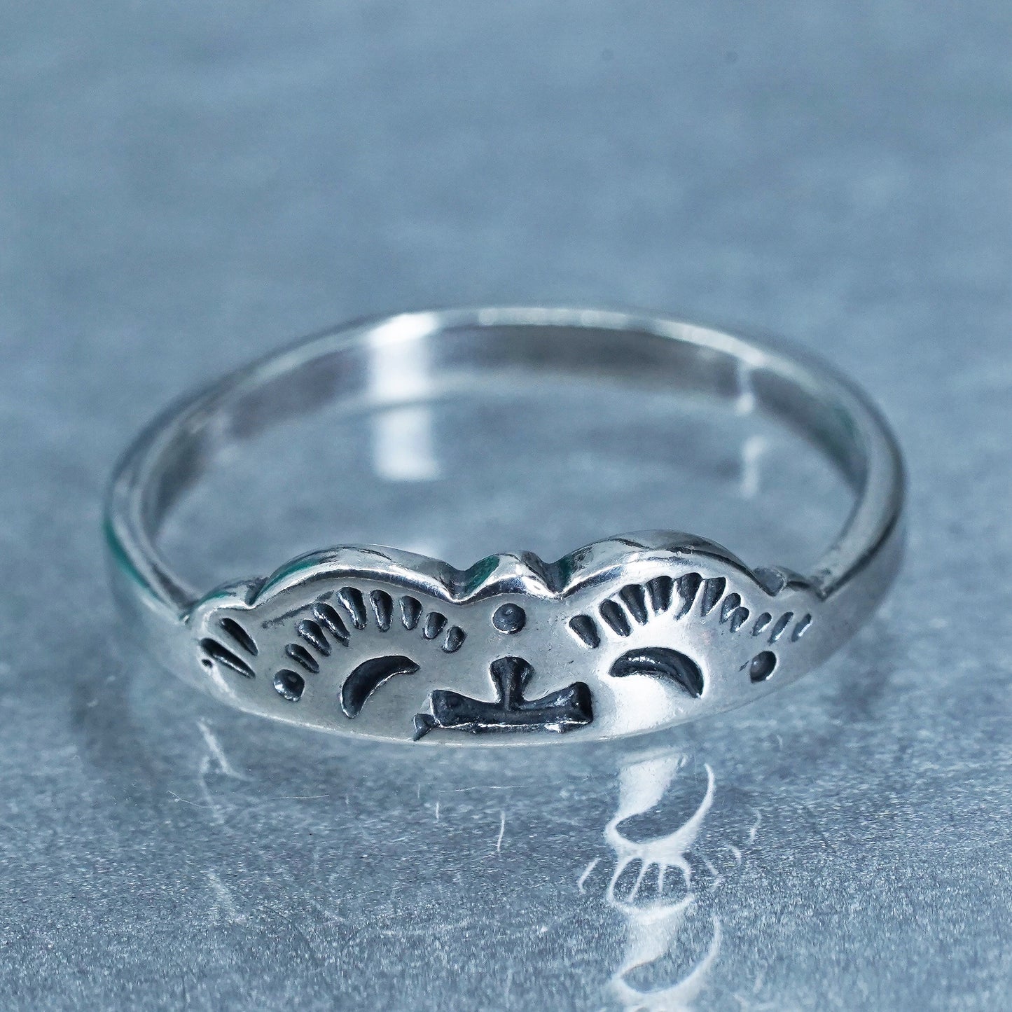 Size 6, Native American southwestern Sterling 925 silver ring, stackable band