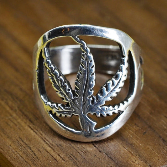 Size 5, Vintage Sterling silver handmade ring, 925 butterfly band