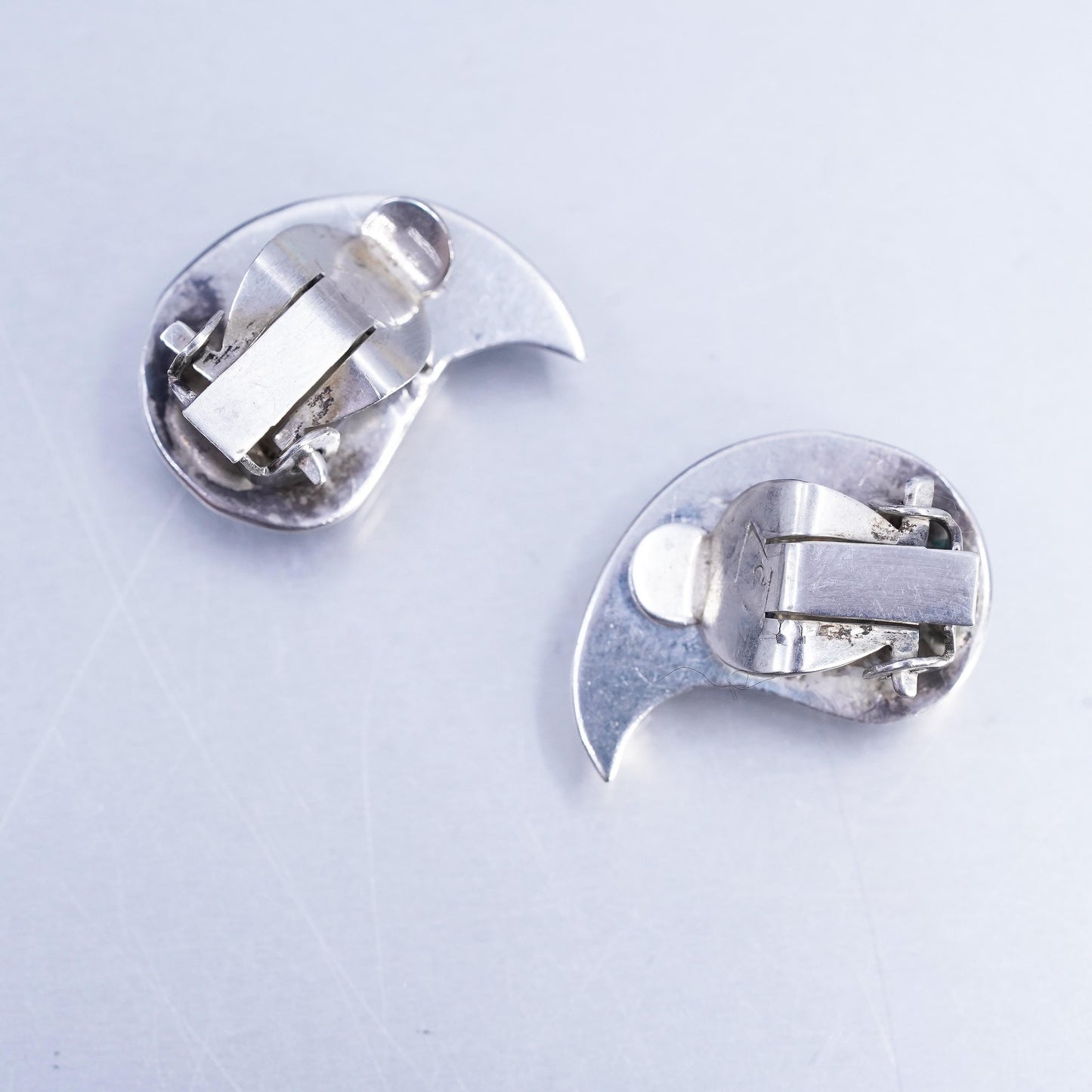 Vintage Siam sterling silver clip on earrings, 925 teardrop earrings, niello