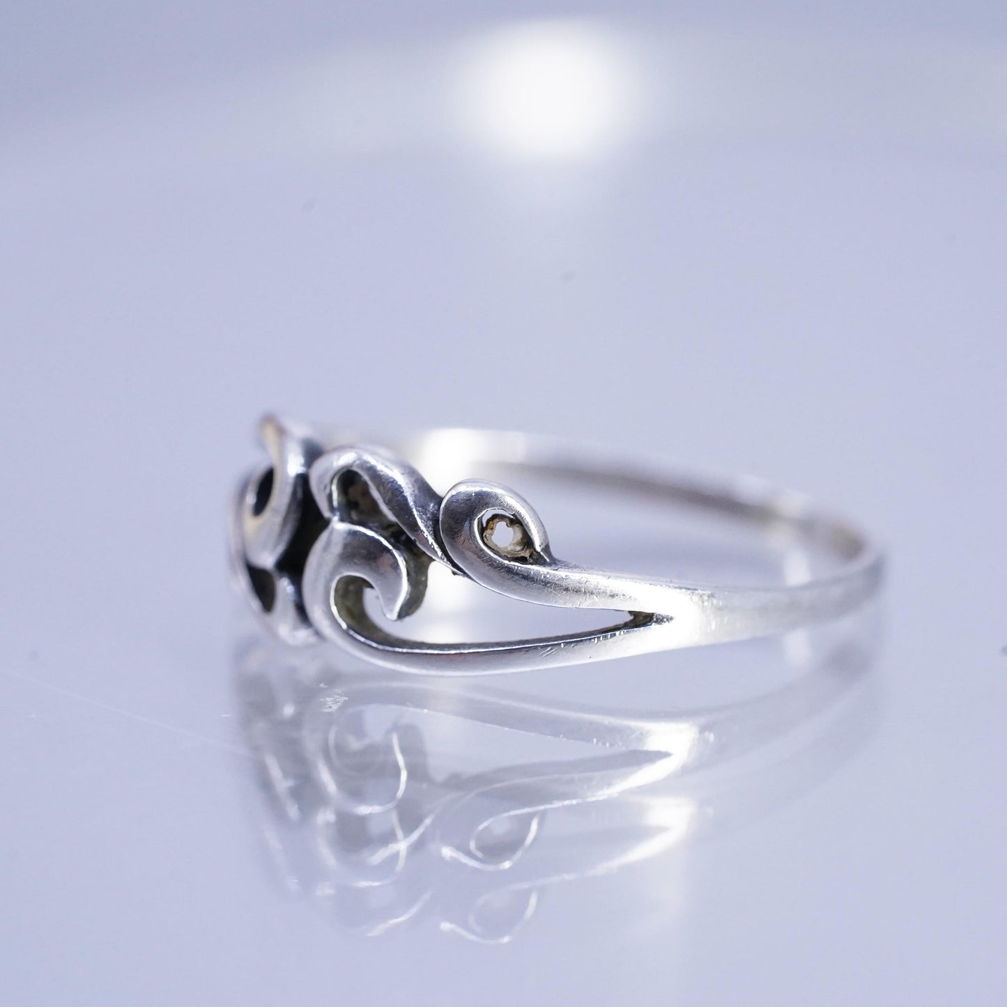 Size 8.5, vintage Sterling 925 silver handmade filigree ring