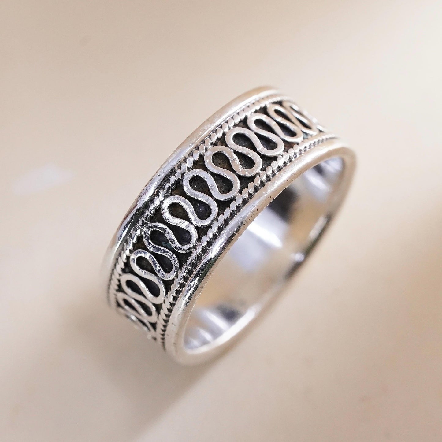 Size 9.25, vintage Sterling 925 silver handmade ring band with woven texture