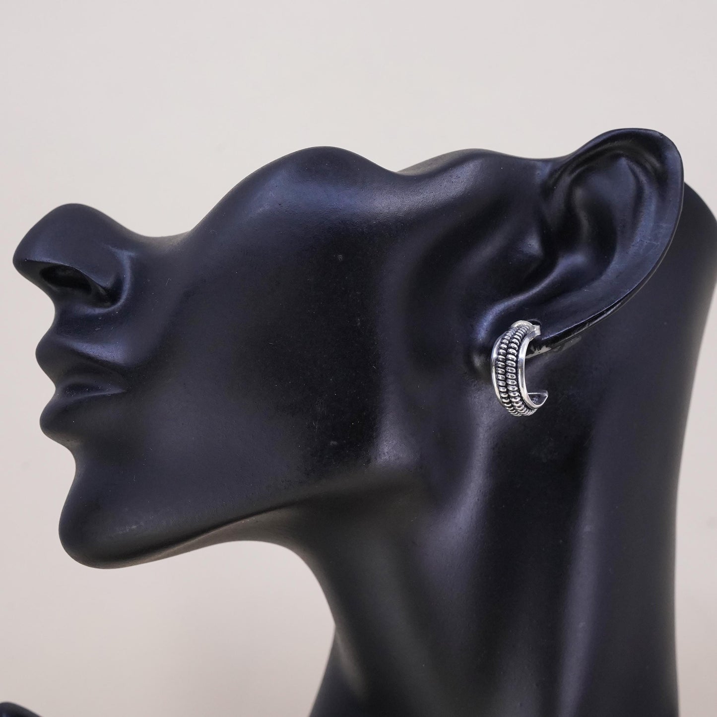 0.75”, Vintage sterling silver single earring, cable 925 huggie hoop