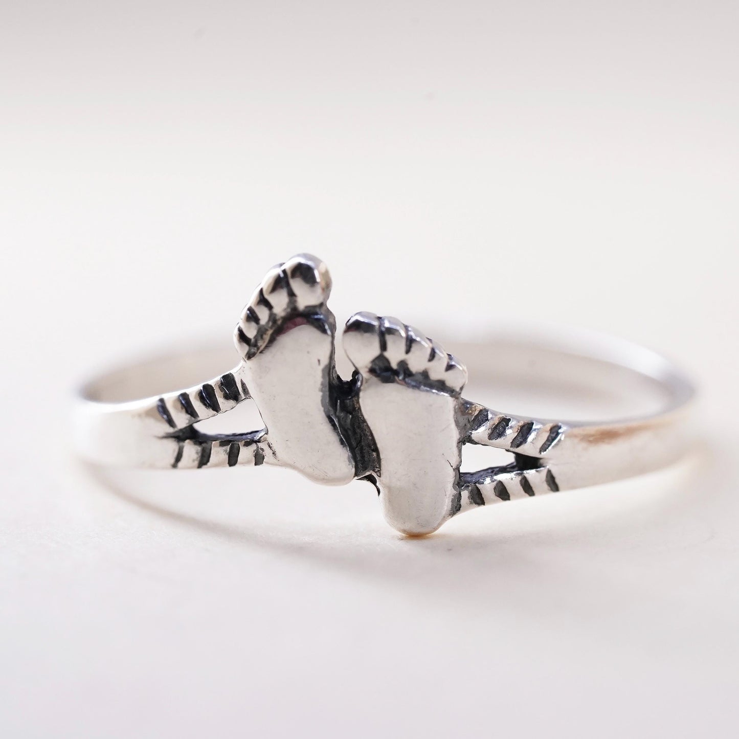 Size 9.25, Vintage sterling 925 silver handmade baby footprint ring